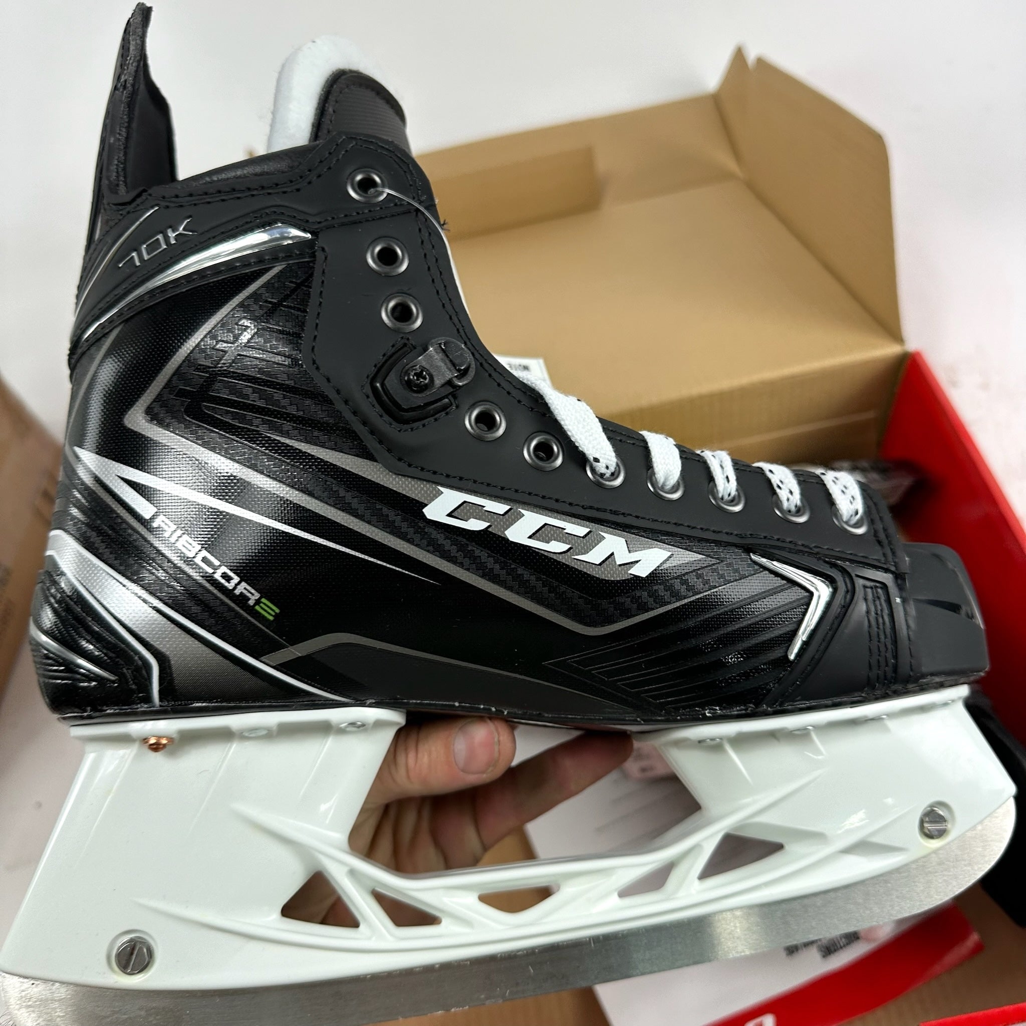 New CCM Ribcor 70K Skates | Size 9 D | M253