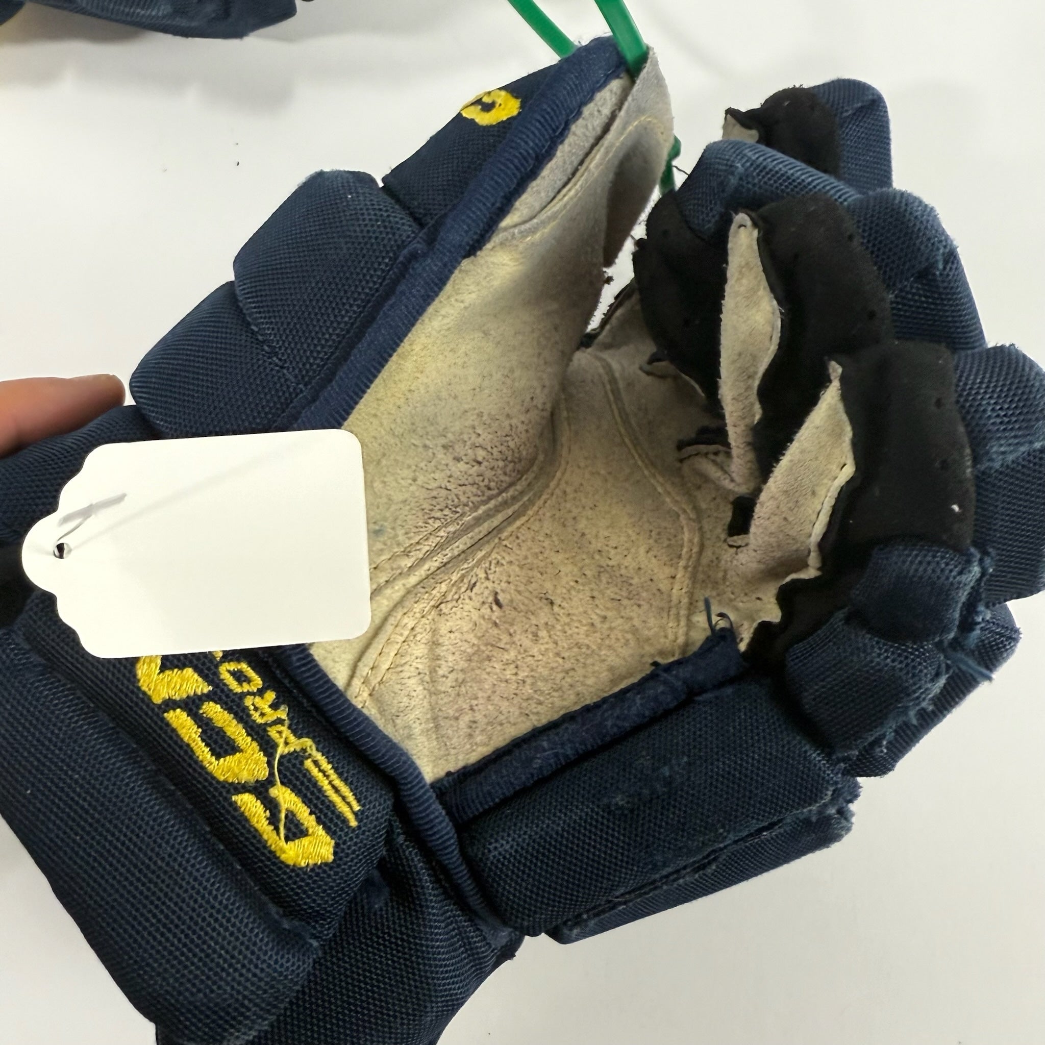 Used Navy STL Blues CCM HGTKPP Gloves | 13" | McGing | D99