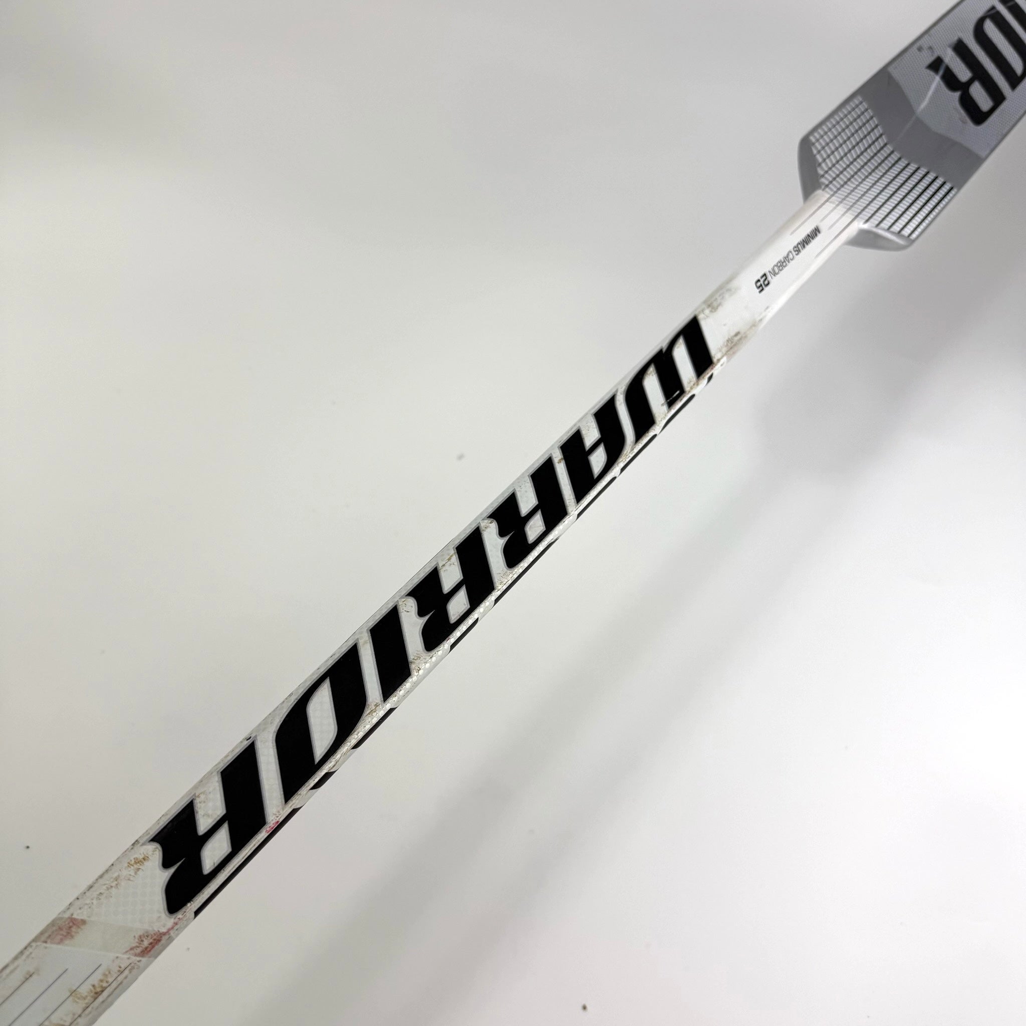 Used Regular White Warrior VR2 Pro+ Goalie Stick | 25" Paddle P34 (Wedge) Curve | F298