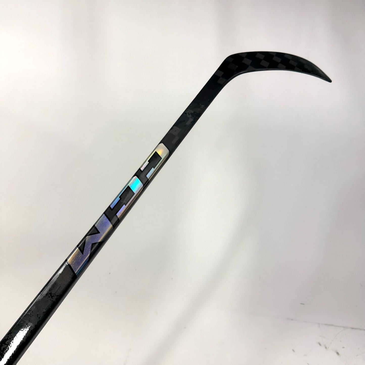 New Left CCM Ribcor Trigger 9 Pro | 75 Flex P28 Curve Grip | AB825