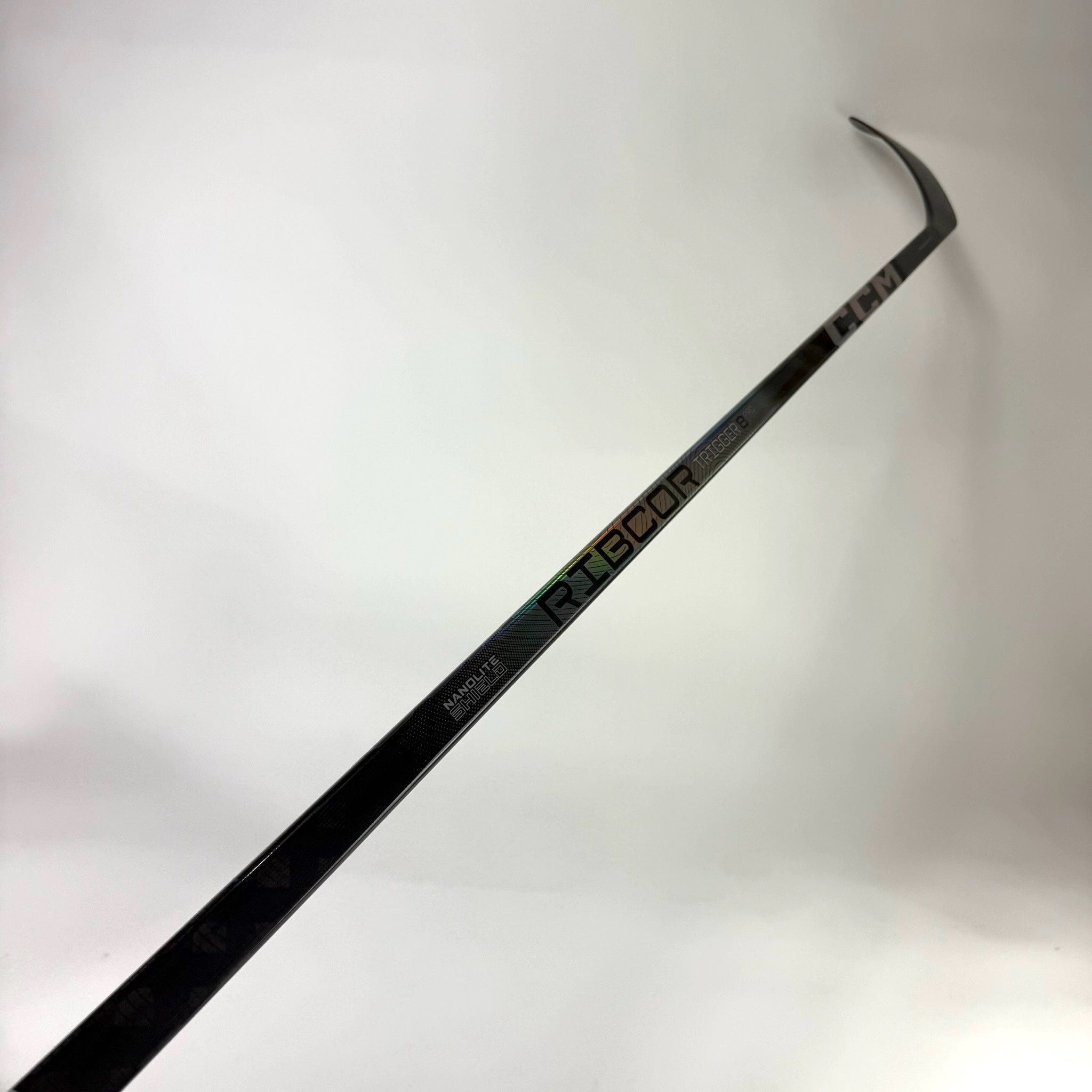 New Right CCM Ribcor Trigger 8 Pro | 95 Flex Custom Curve Grip | Raddysh | L225 - Top Flight Hockey
