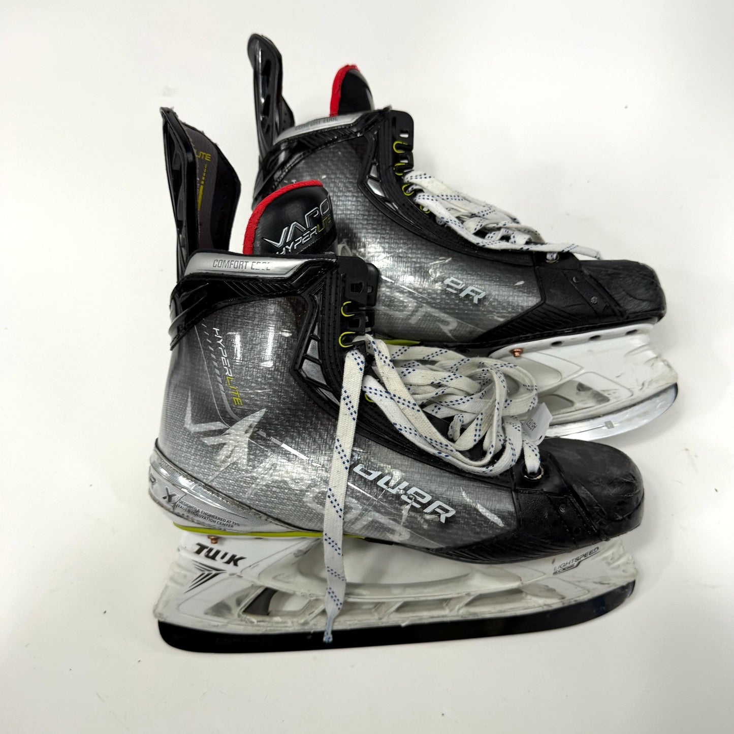 Used Bauer Vapor Hyperlite Skates | Size 10 Fit 1 | AB787