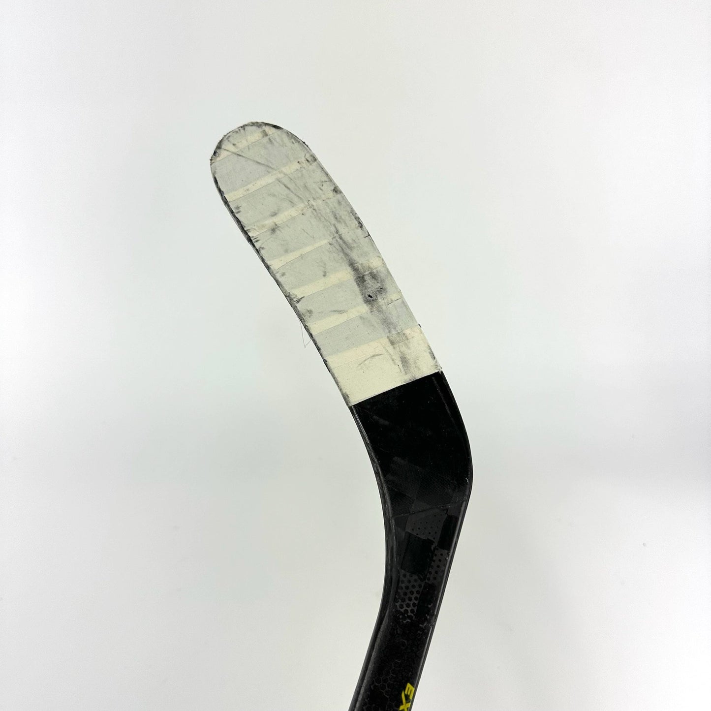 Used Left True Catalyst 9x3 | 95 Flex P19 Curve Grip | Carplad | K173 - Top Flight Hockey