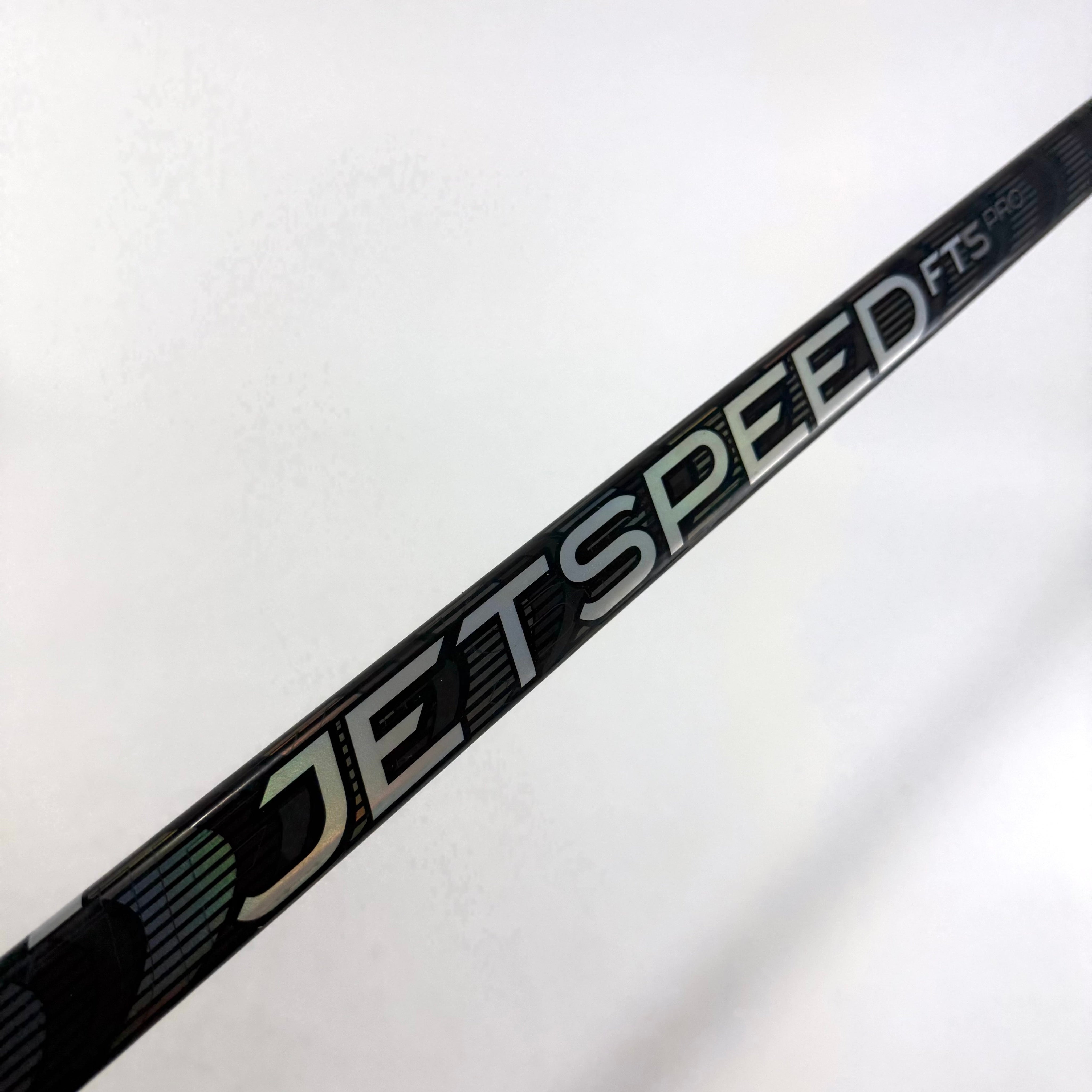 Used Right CCM Jetspeed FT5 Pro | 85 Flex P28 Curve Grip | L269 - Top Flight Hockey