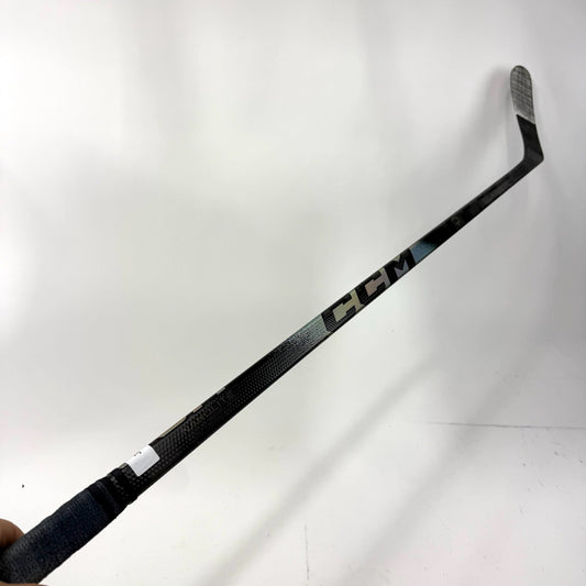 Used Left CCM Ribcor Trigger 10 Pro | 75 Flex P86 Curve Grip | J244