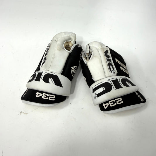 New Black and White Vic 234 Gloves | 14" | AB346 - Top Flight Hockey