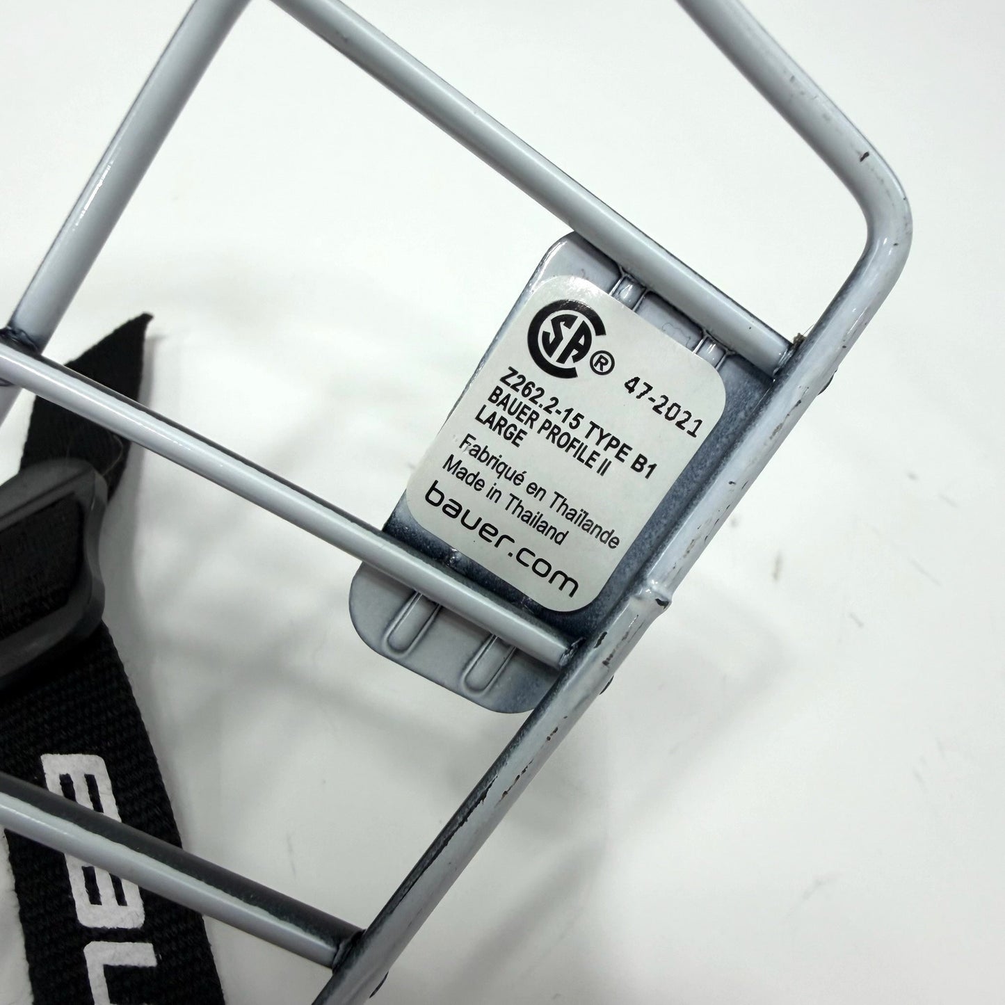 Like New Oreo Bauer Profile II Cage | Large | AB821