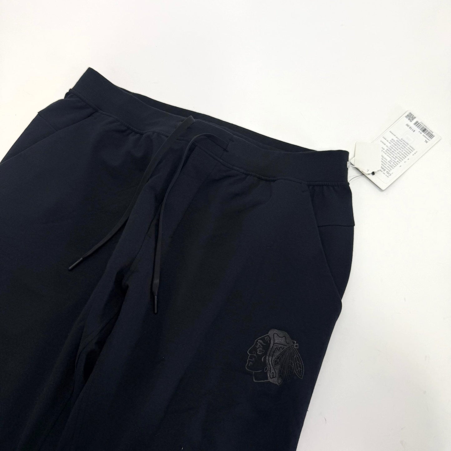 New Black Chicago Blackhawks Lulu Lemon City Sweat Jogger Pant | XL | R88