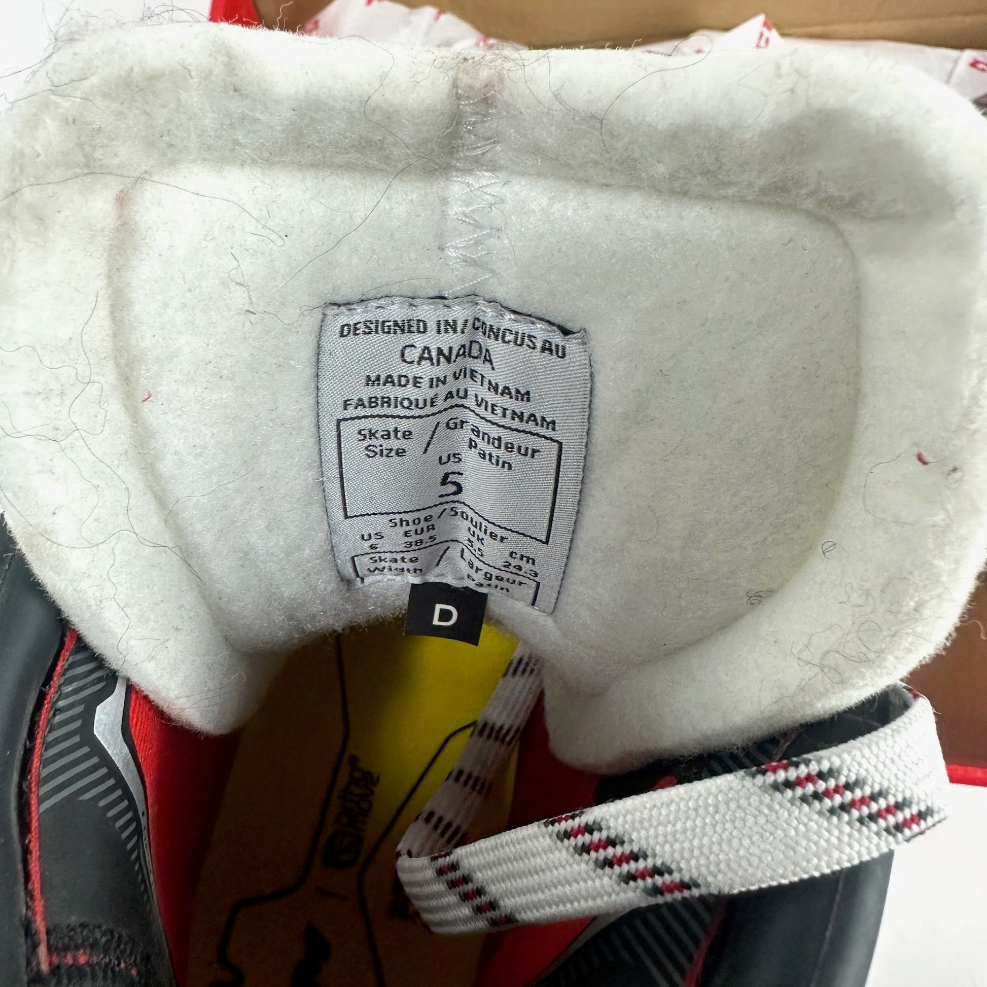 New CCM Jetspeed FT2 Skates | Size 5 D | K39 - Top Flight Hockey