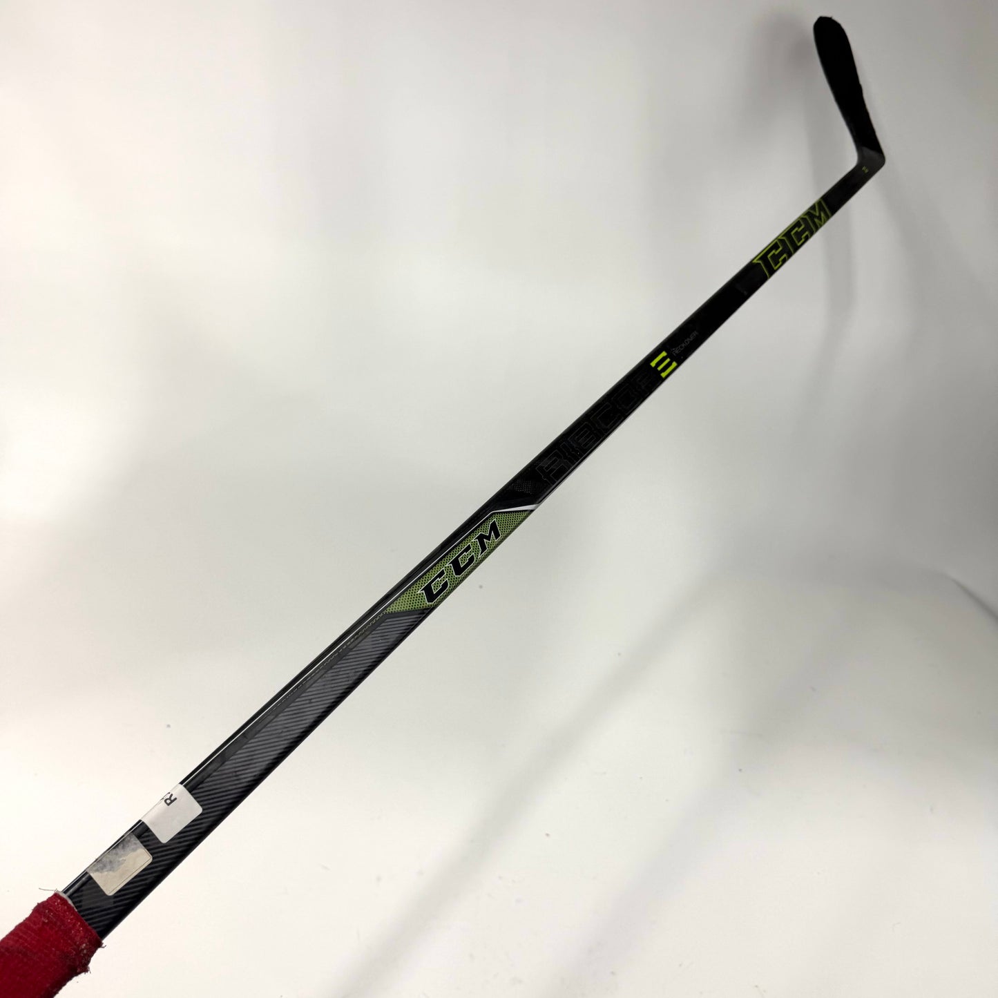 Used Left CCM Ribcor Reckoner | 100 Flex P92 Curve Grip | R164