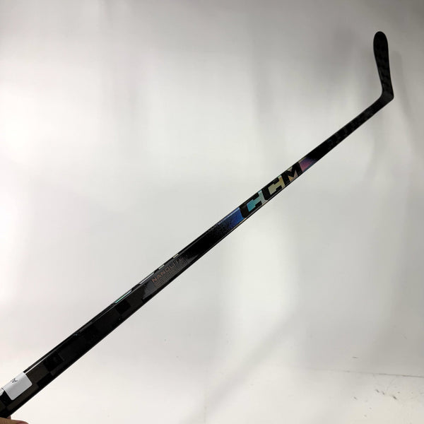 New Left CCM Ribcor Trigger 10 Pro | 75 Flex P28 Curve Grip | AB827