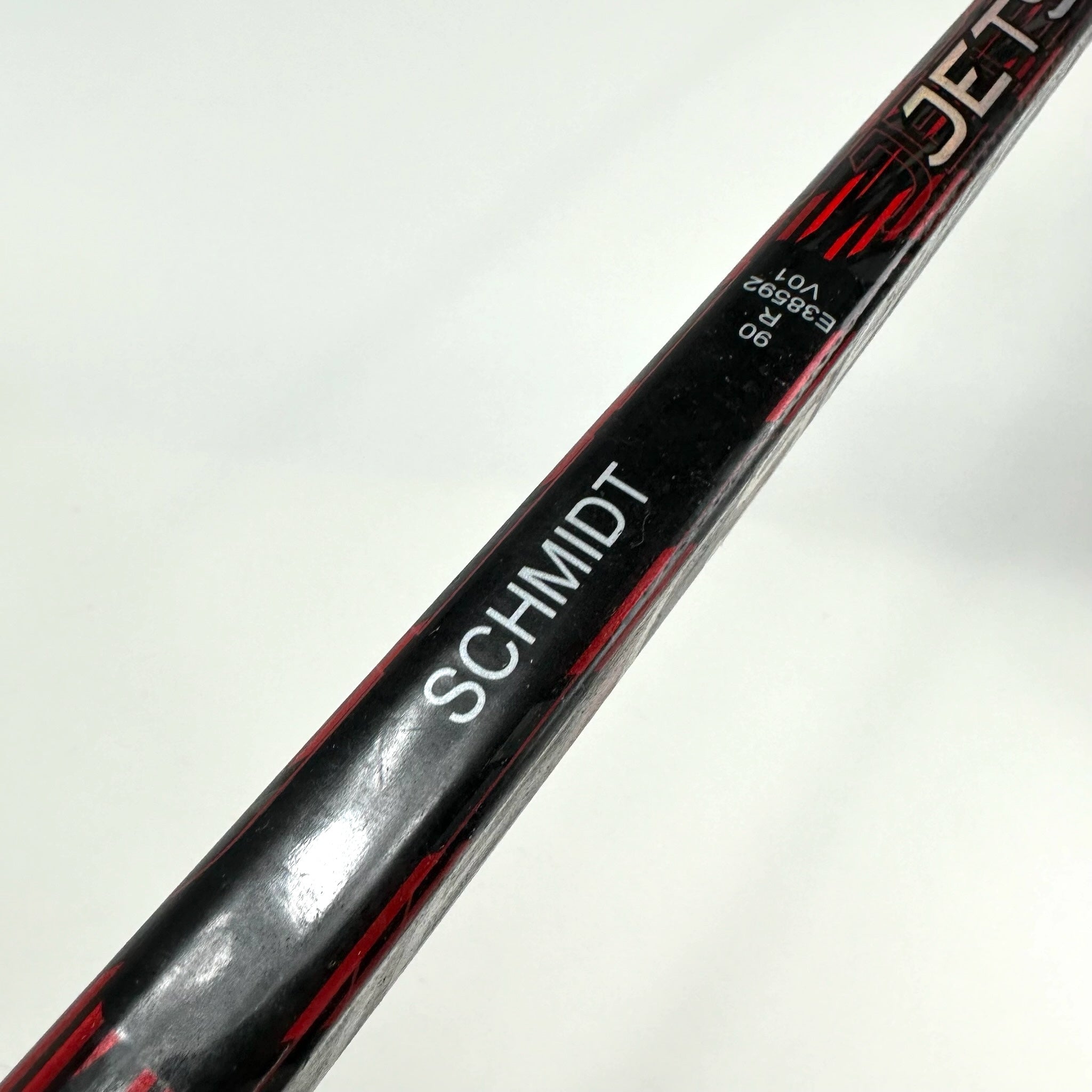 New Right CCM Jetspeed FT5 Pro | 90 Flex P28 Curve Grip | Schmidt | K140