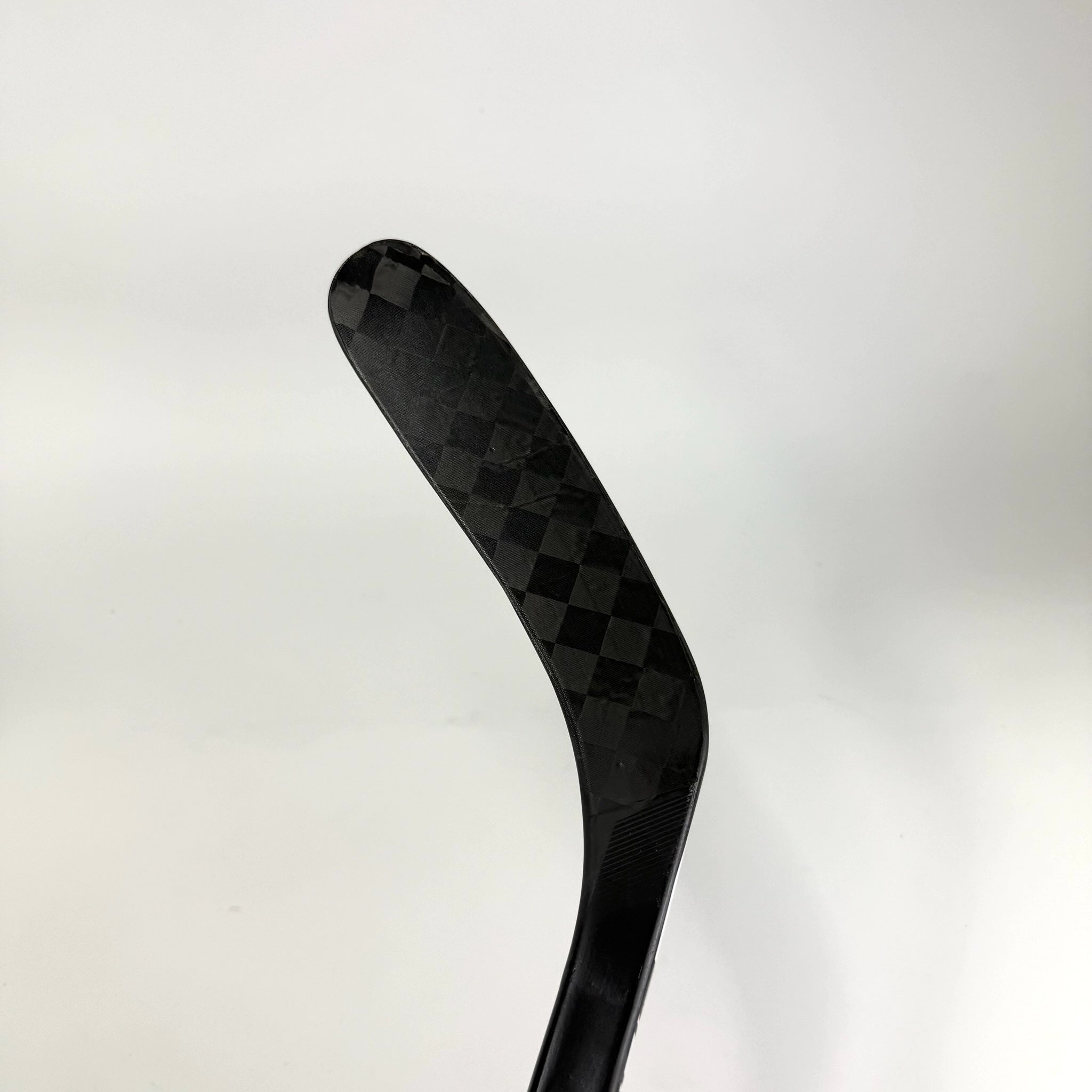New Left White True HZRDUS 9X4 | 80 Flex Custom Toe Curve Grip | Joseph | D227 - Top Flight Hockey