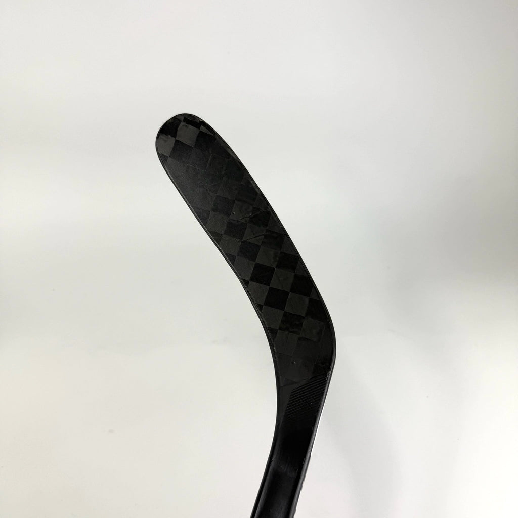 New Left White True HZRDUS 9X4 | 80 Flex Custom Toe Curve Grip | Joseph | D227 - Top Flight Hockey
