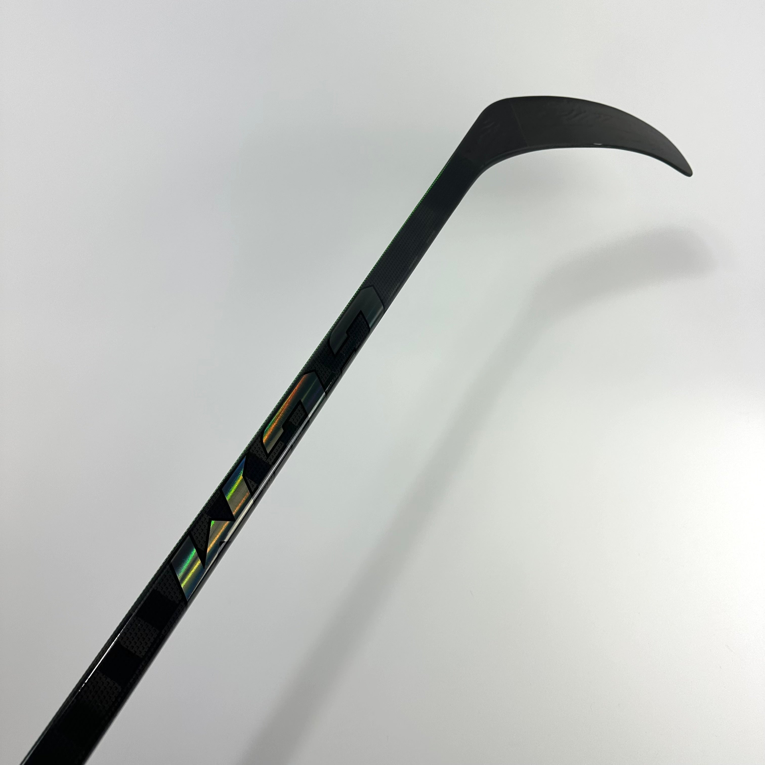 New Left CCM Ribcore Trigger 5 Pro | 95 Flex P90M Curve Grip | Niemelainen | C317