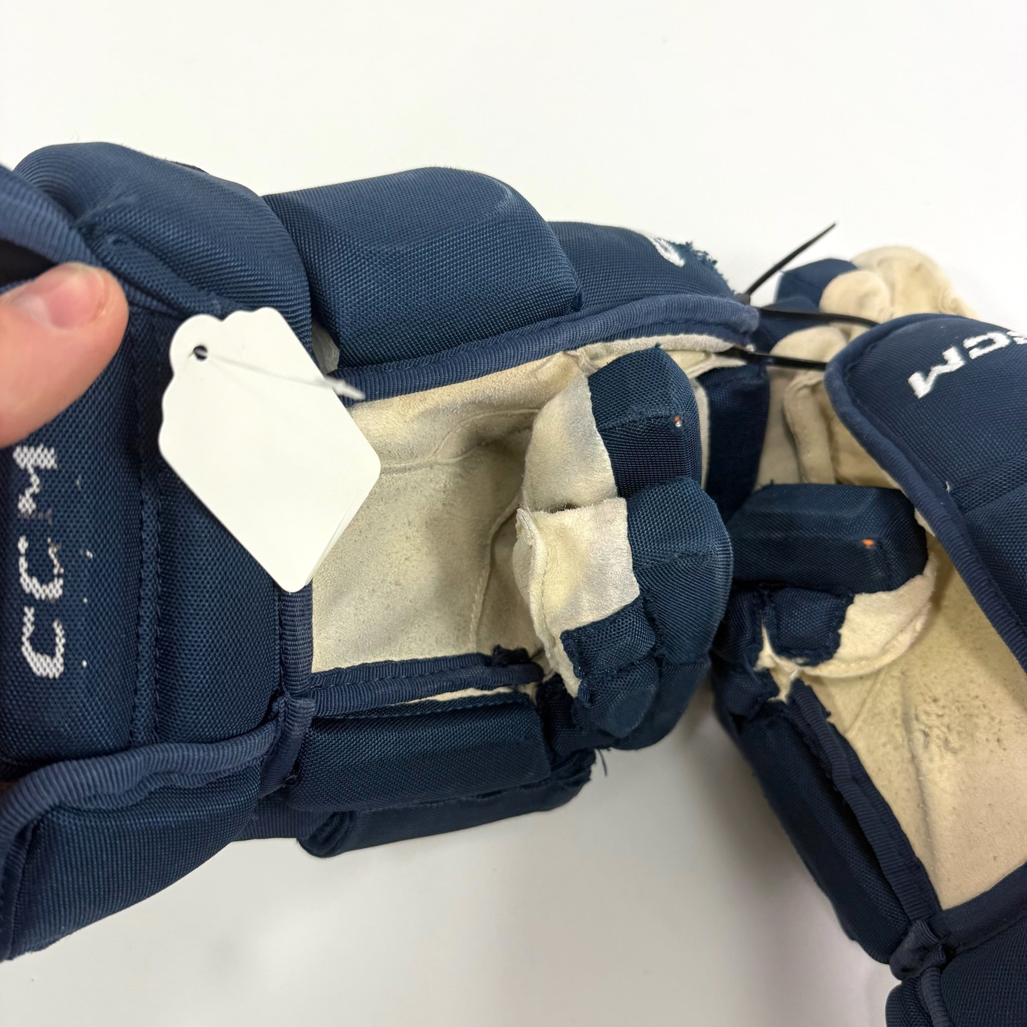 Used Navy CCM HG97 Gloves | 14" | D353
