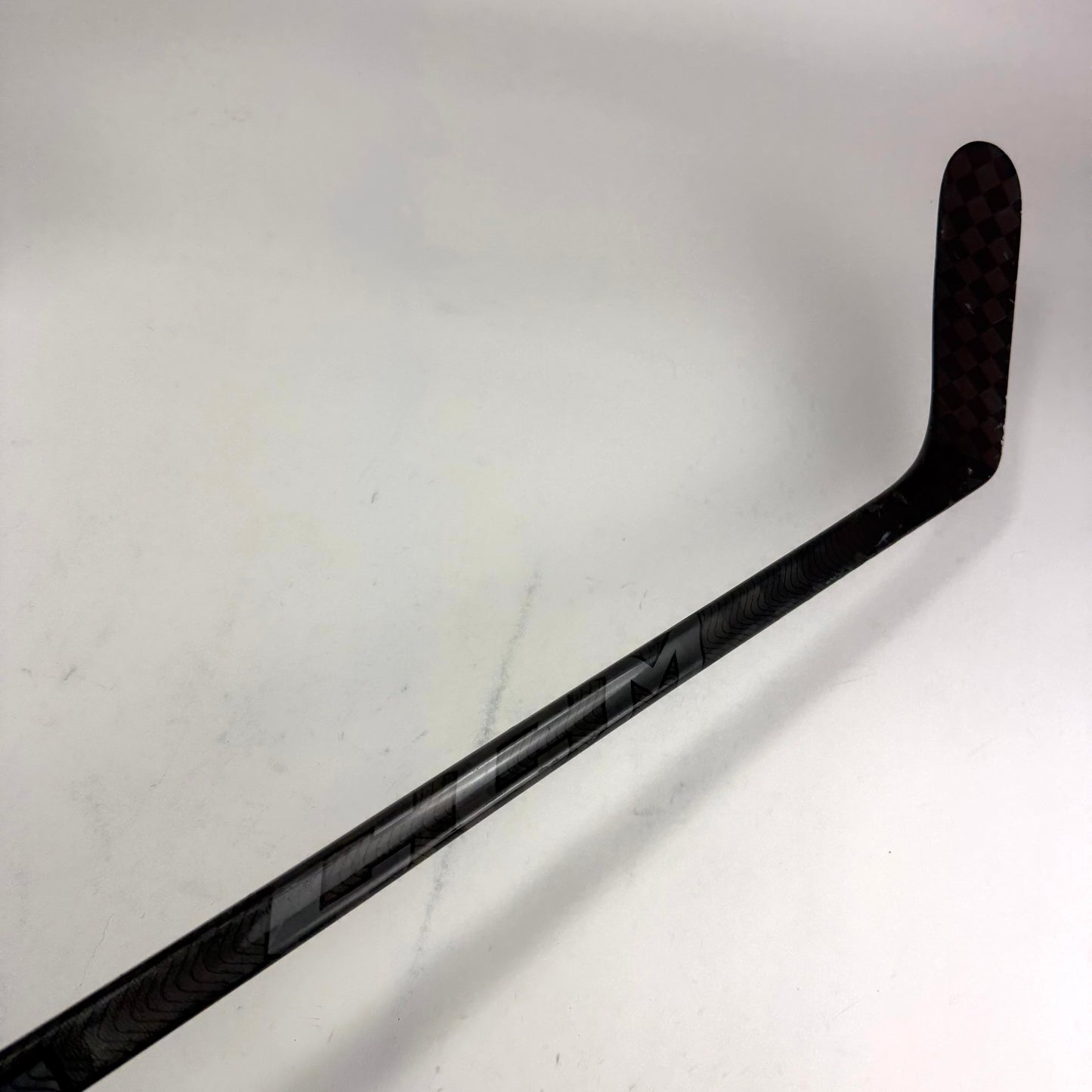 Used Left CCM Ribcor Trigger 6 Pro | 85 Flex P28M Grip | Cirelli | J450 - Top Flight Hockey