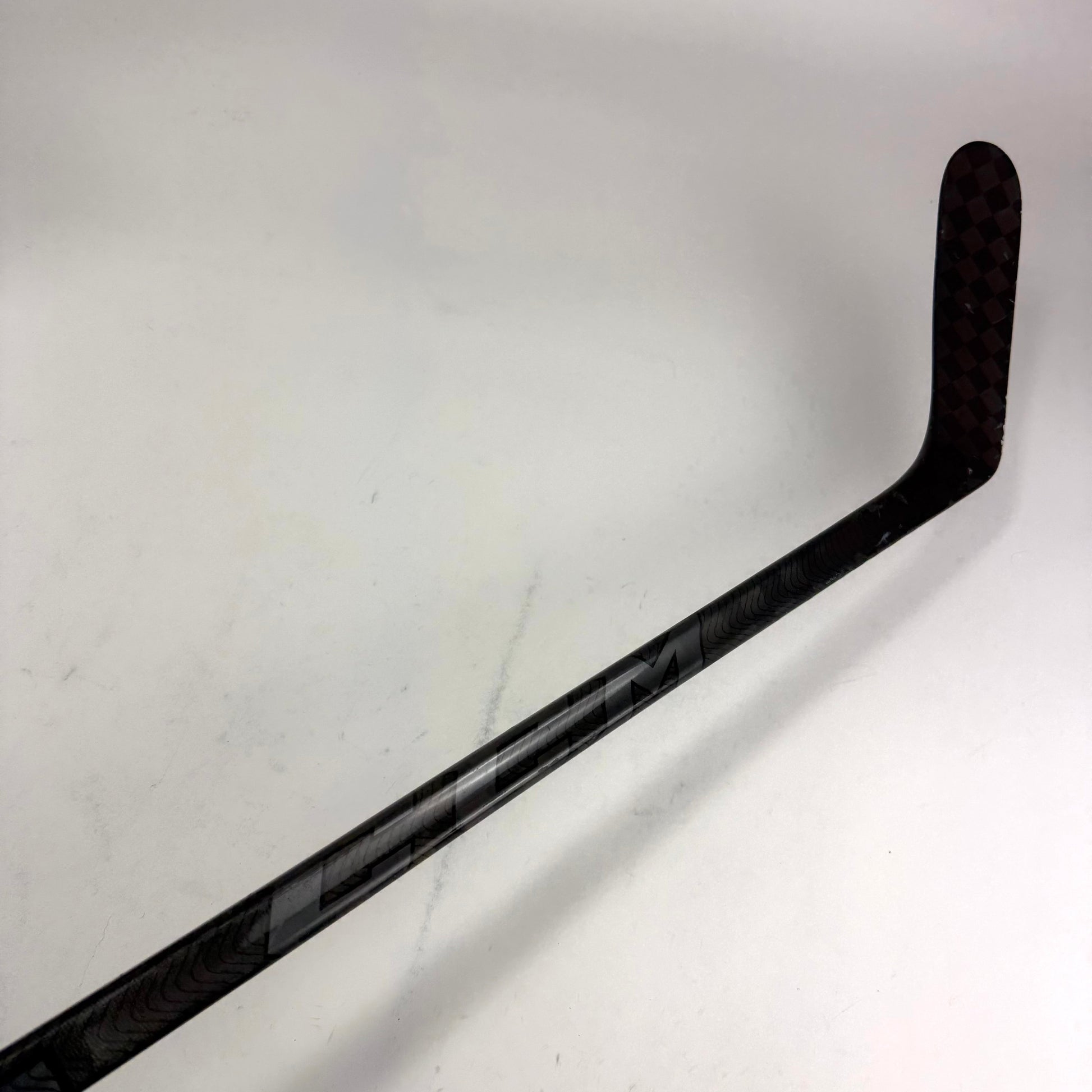 Used Left CCM Ribcor Trigger 6 Pro | 85 Flex P28M Grip | Cirelli | J450 - Top Flight Hockey