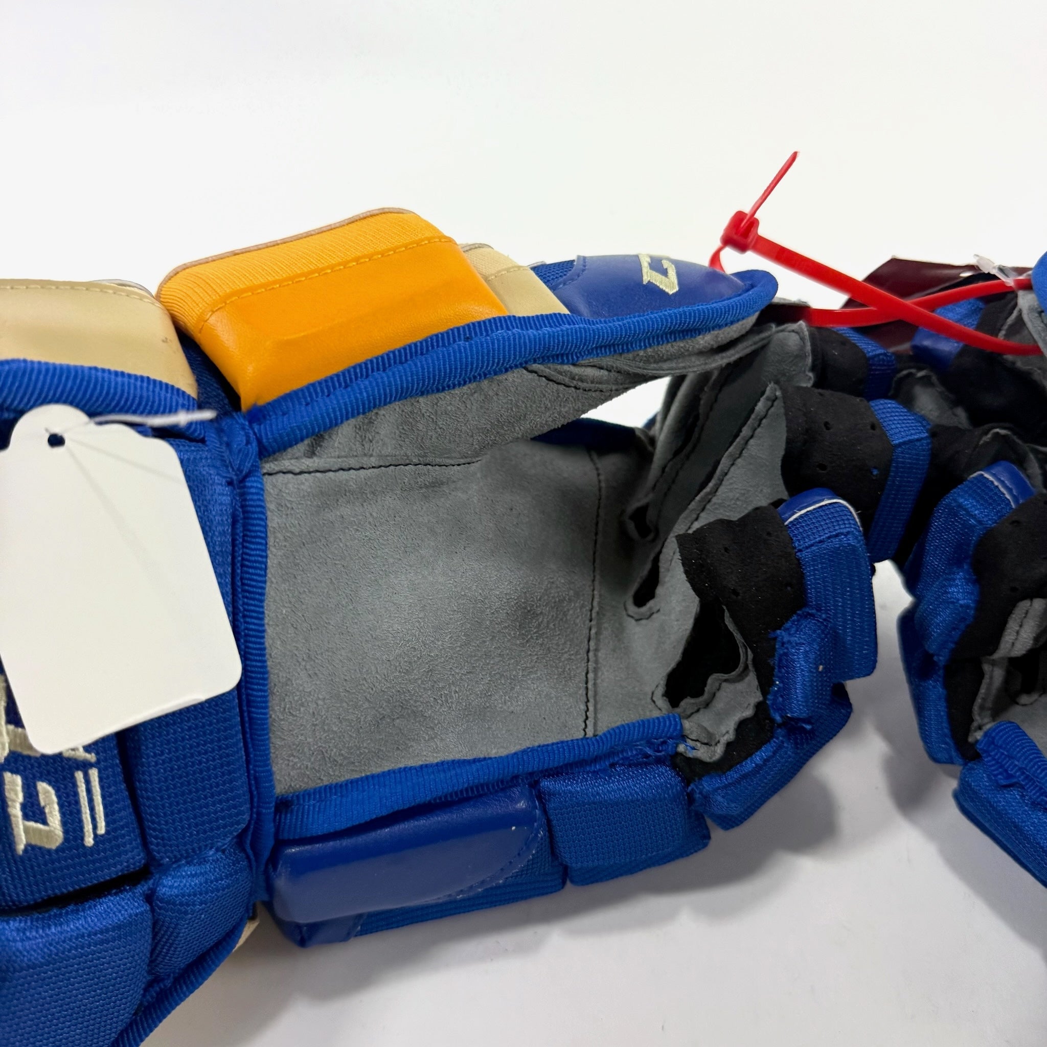 New STL Blues Heritage CCM HGCL Pro Gloves | 14" | Dunn | D140 - Top Flight Hockey