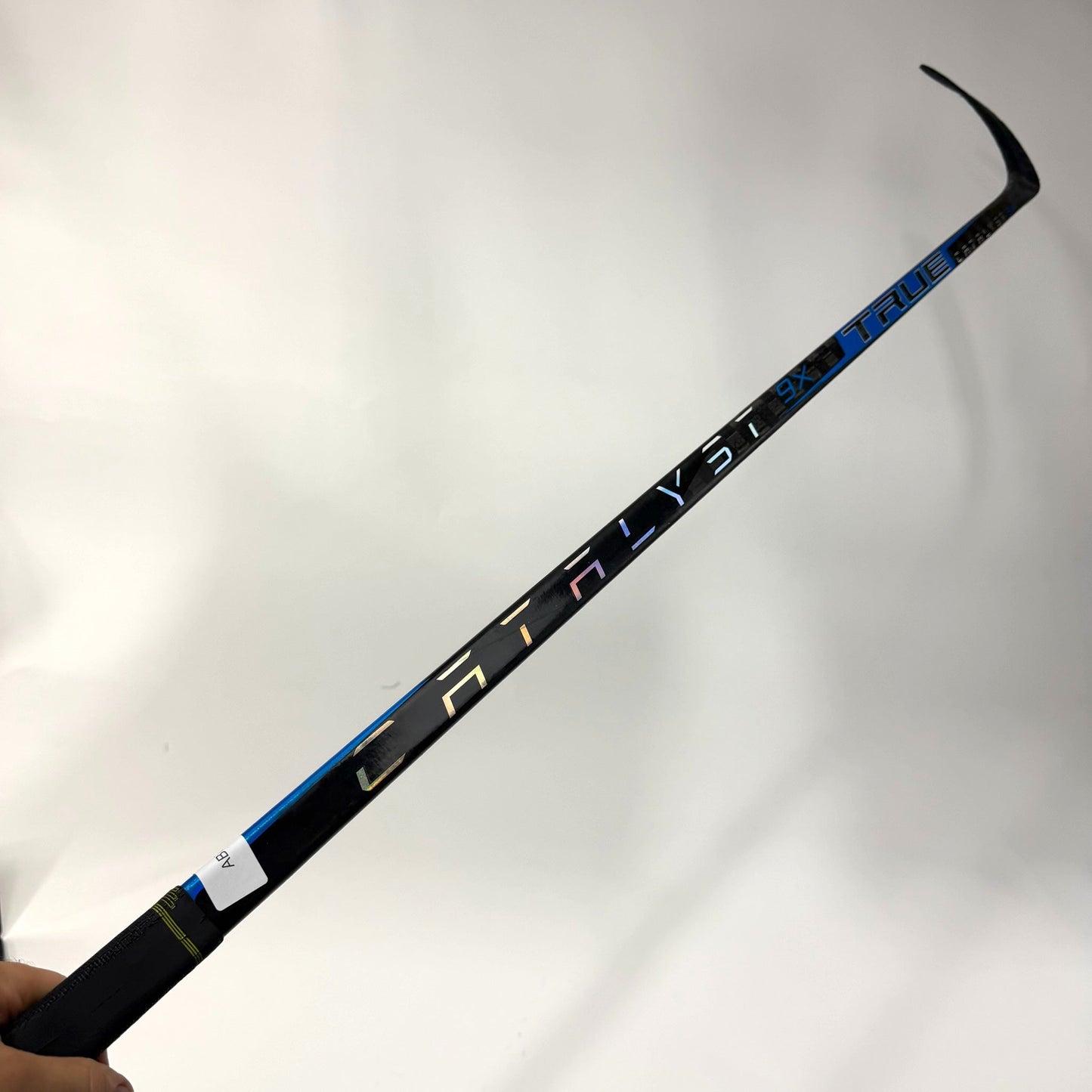 Used Right Blue True Catalyst 9x | 85 Flex P92 Curve Grip | AB734
