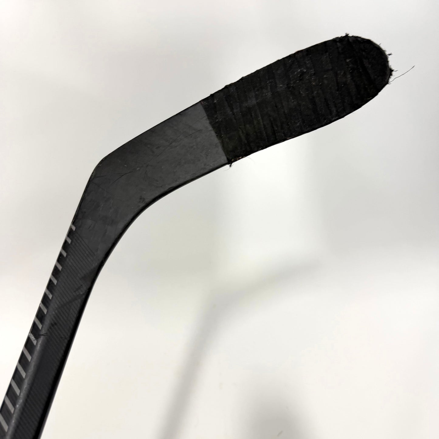 Used Right Warrior Covert QR5 Team | 55 Flex W28 Curve Grip | AB925