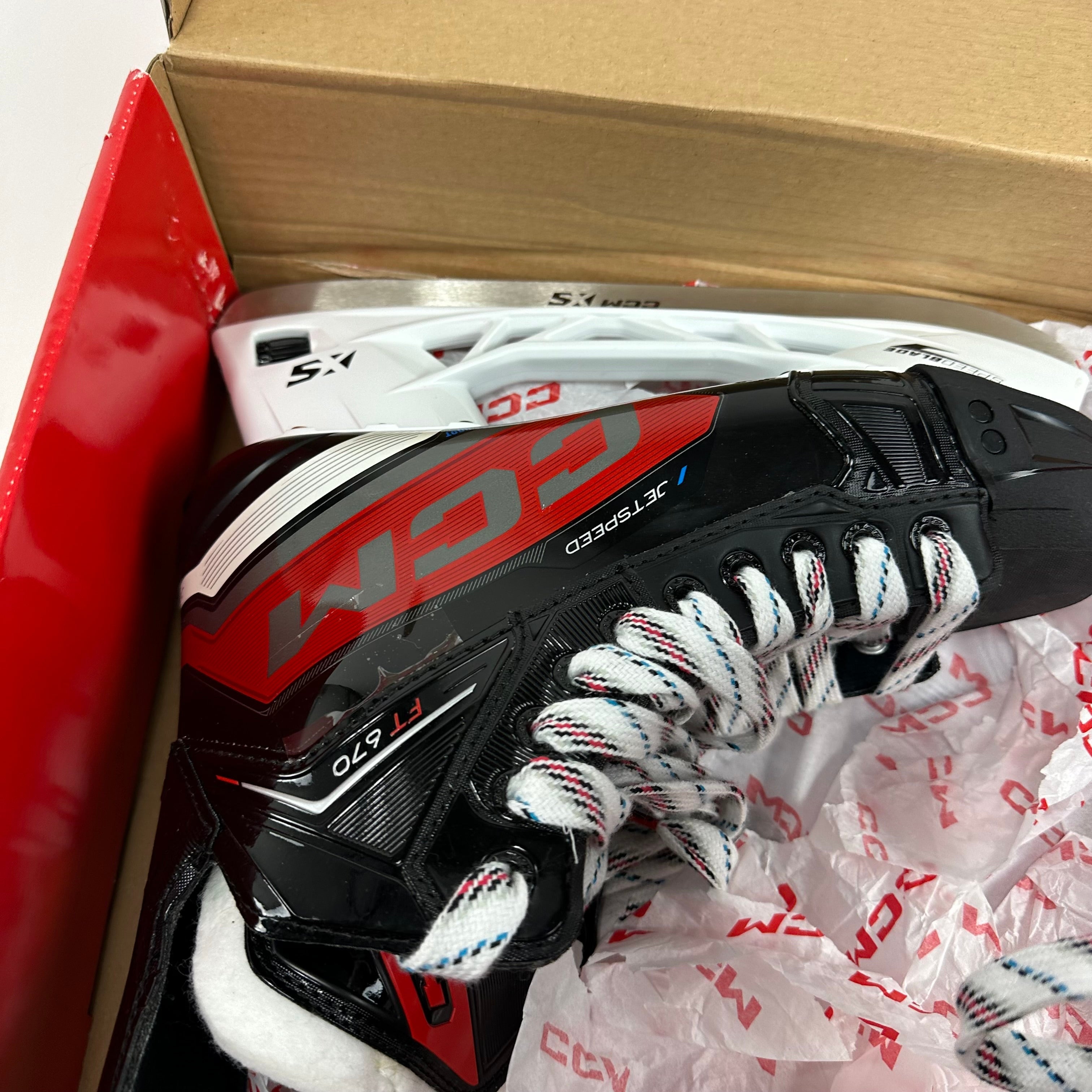 Brand New CCM 670 Hockey Skates - Size 8 - #K10