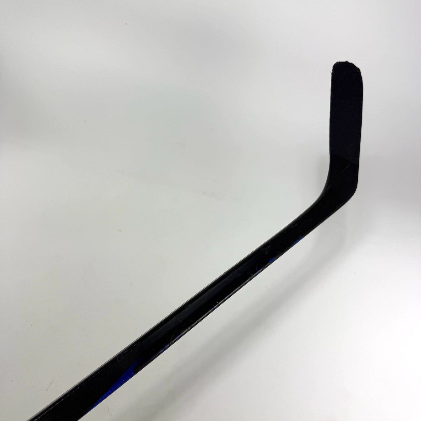 Used Left Blue Bauer Nexus Sync Stick | 95 Flex Pietrangelo Pro Curve Grip | Scandella | D245
