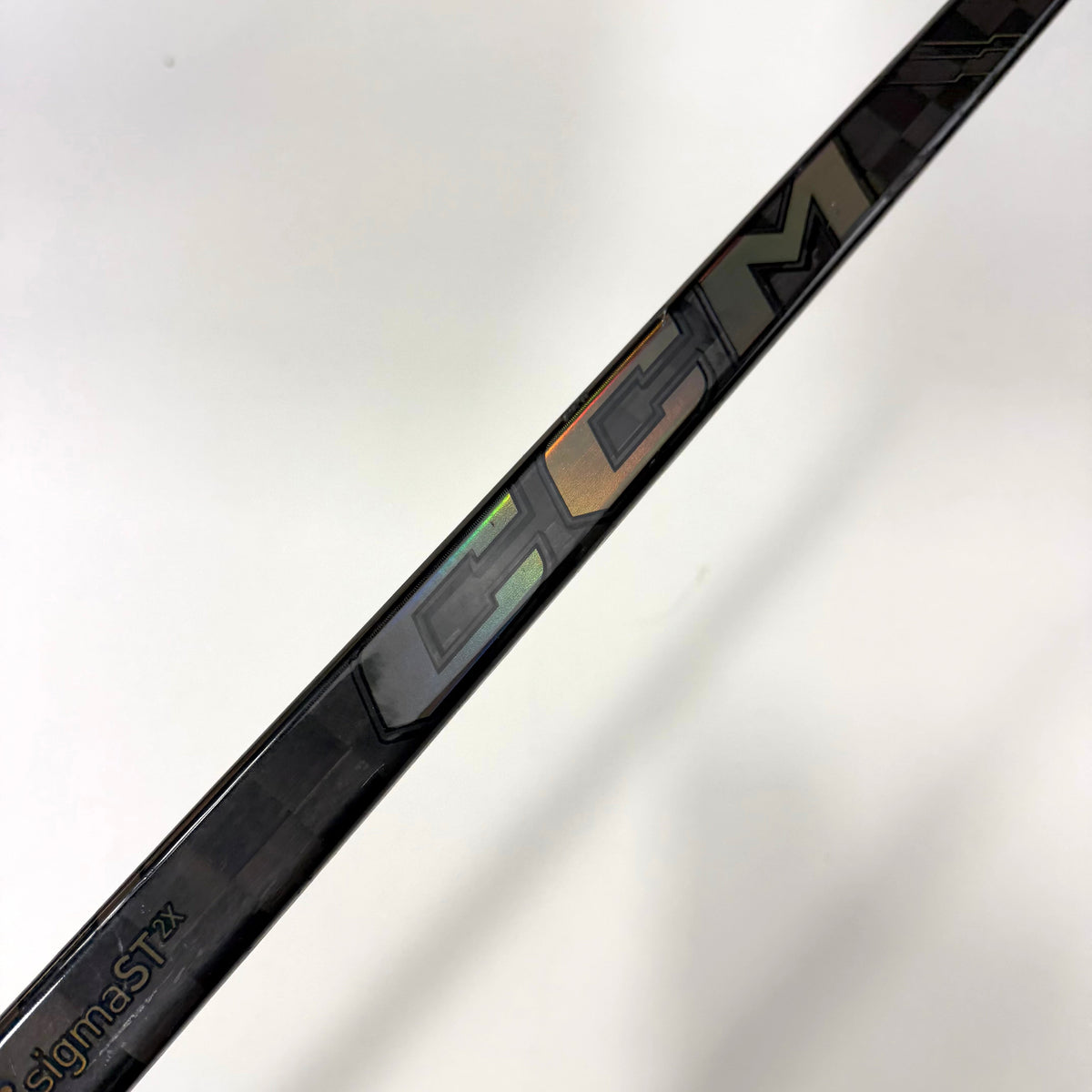 Used Right CCM Tacks XF Ghost | 95 Flex P28M Curve Grip | AB187 - Top Flight Hockey