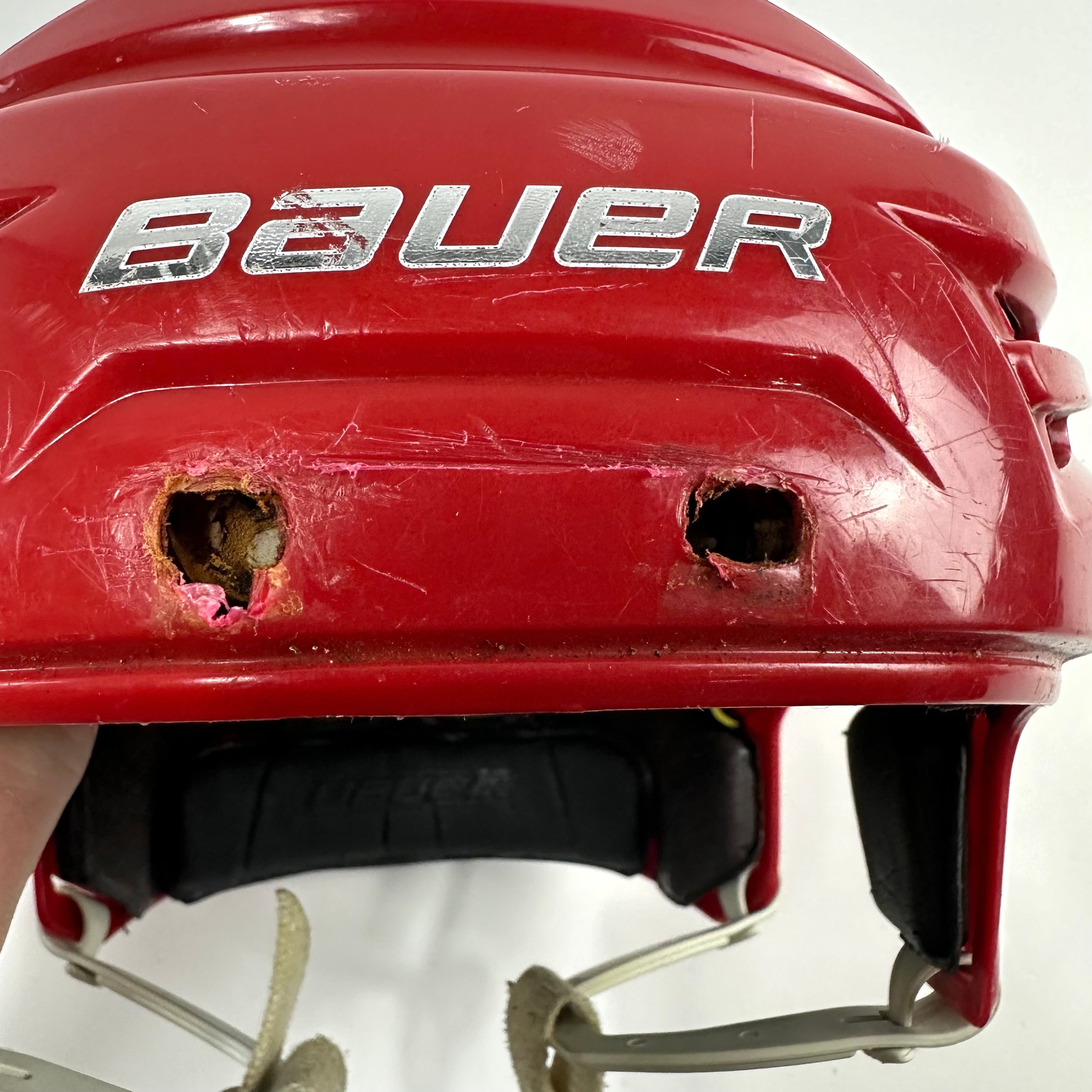 Used Red Bauer Re-Akt Helmet | Senior Medium