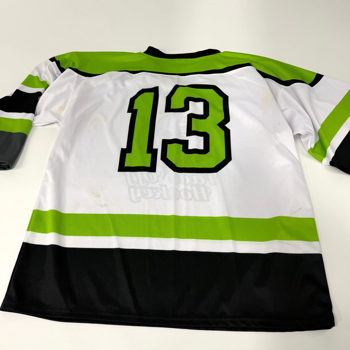 Used White and Green Face off Hockey Jersey | XL | AB743