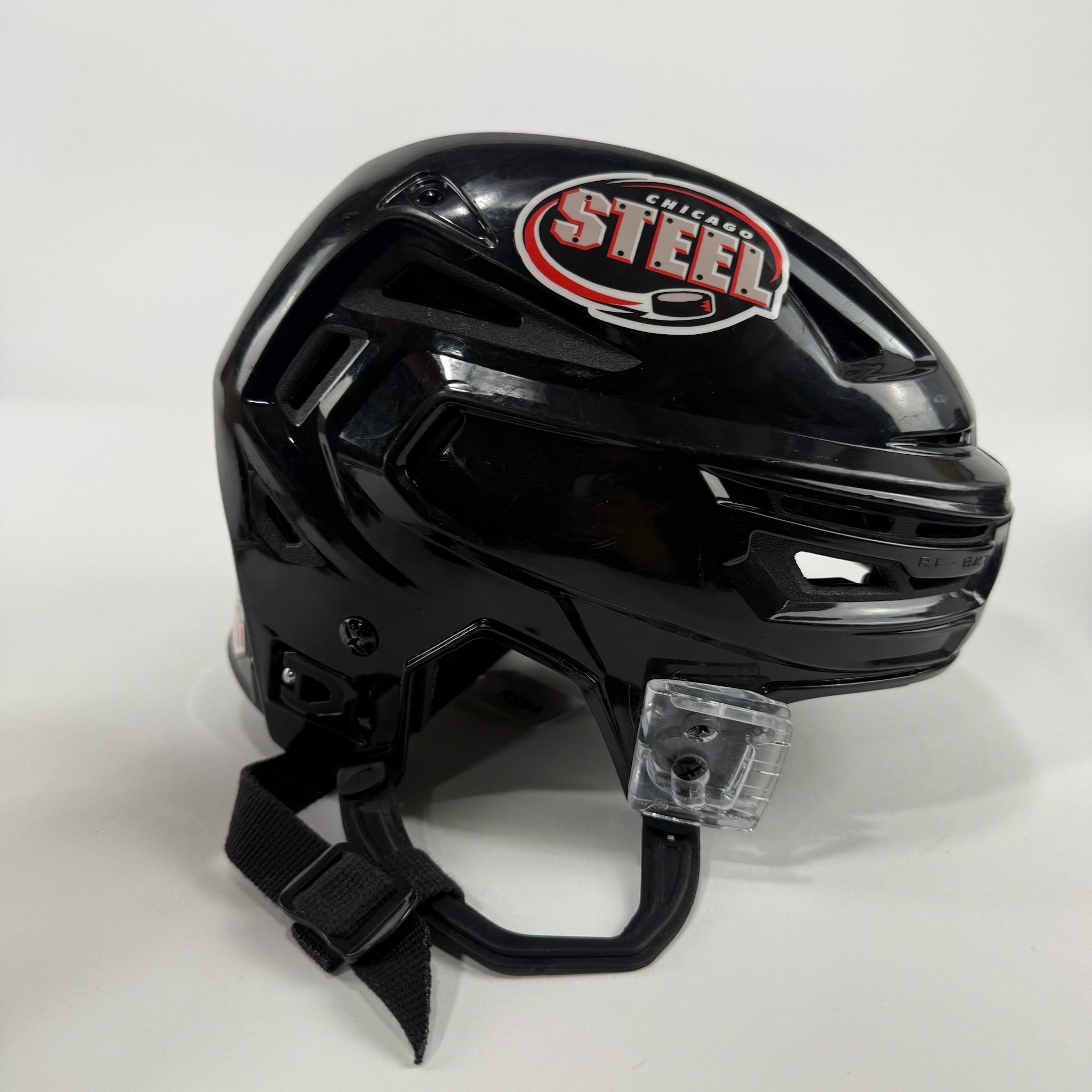 Used Black Chicago Steel Bauer Re-akt 150 Pro VN Helmet | SR S | R594 - Top Flight Hockey