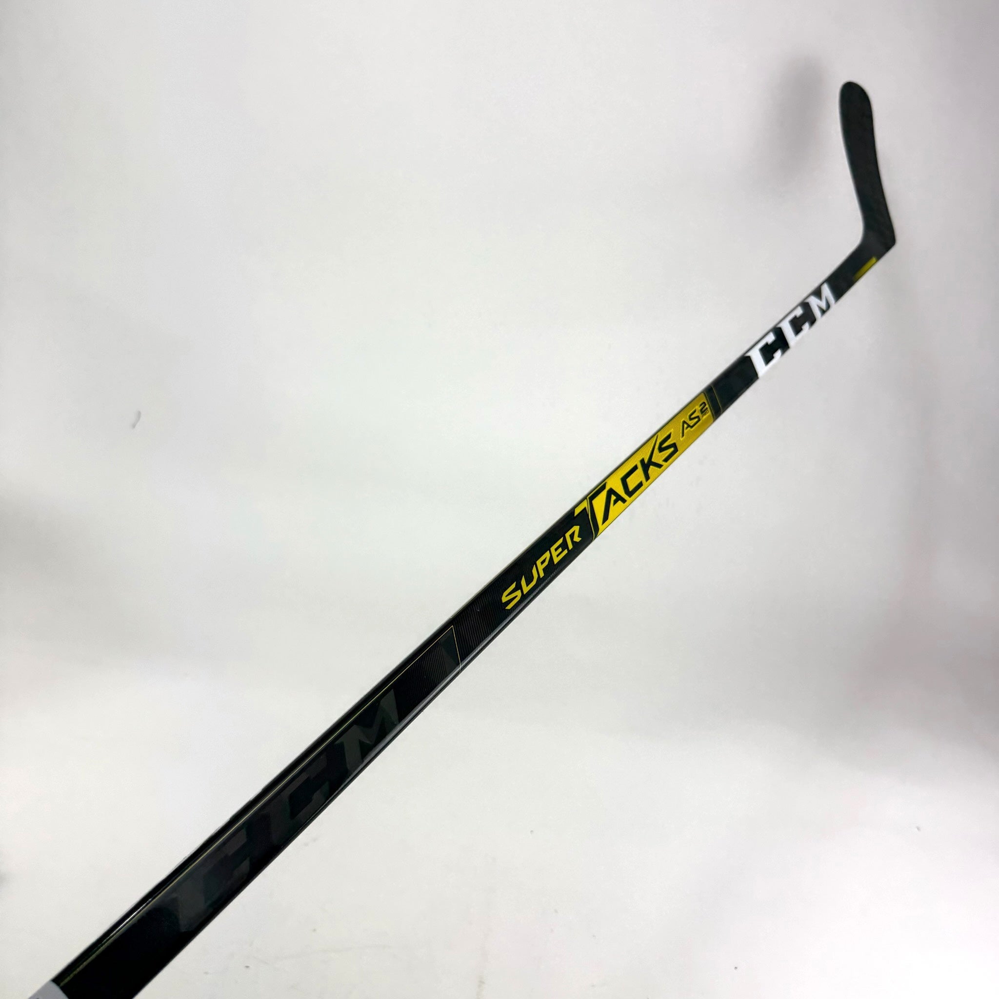 New Left CCM Super Tacks AS2 Pro | 65 Flex P88 Curve Grip | F47 - Top Flight Hockey