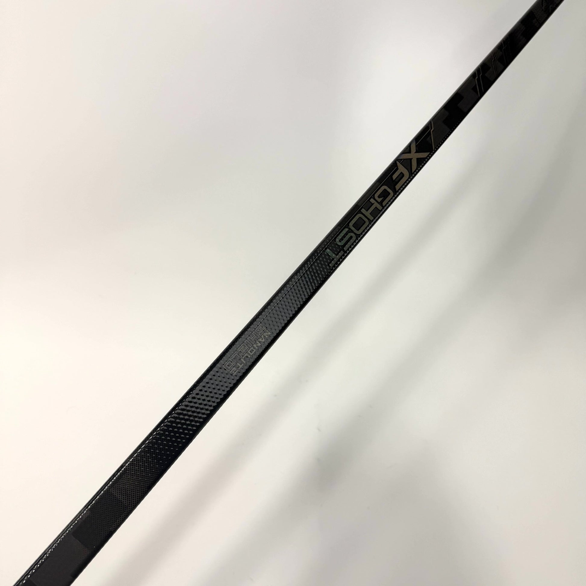 New Right CCM Tacks XF Ghost | 85 Flex P90T Curve Grip | AB972 - Top Flight Hockey