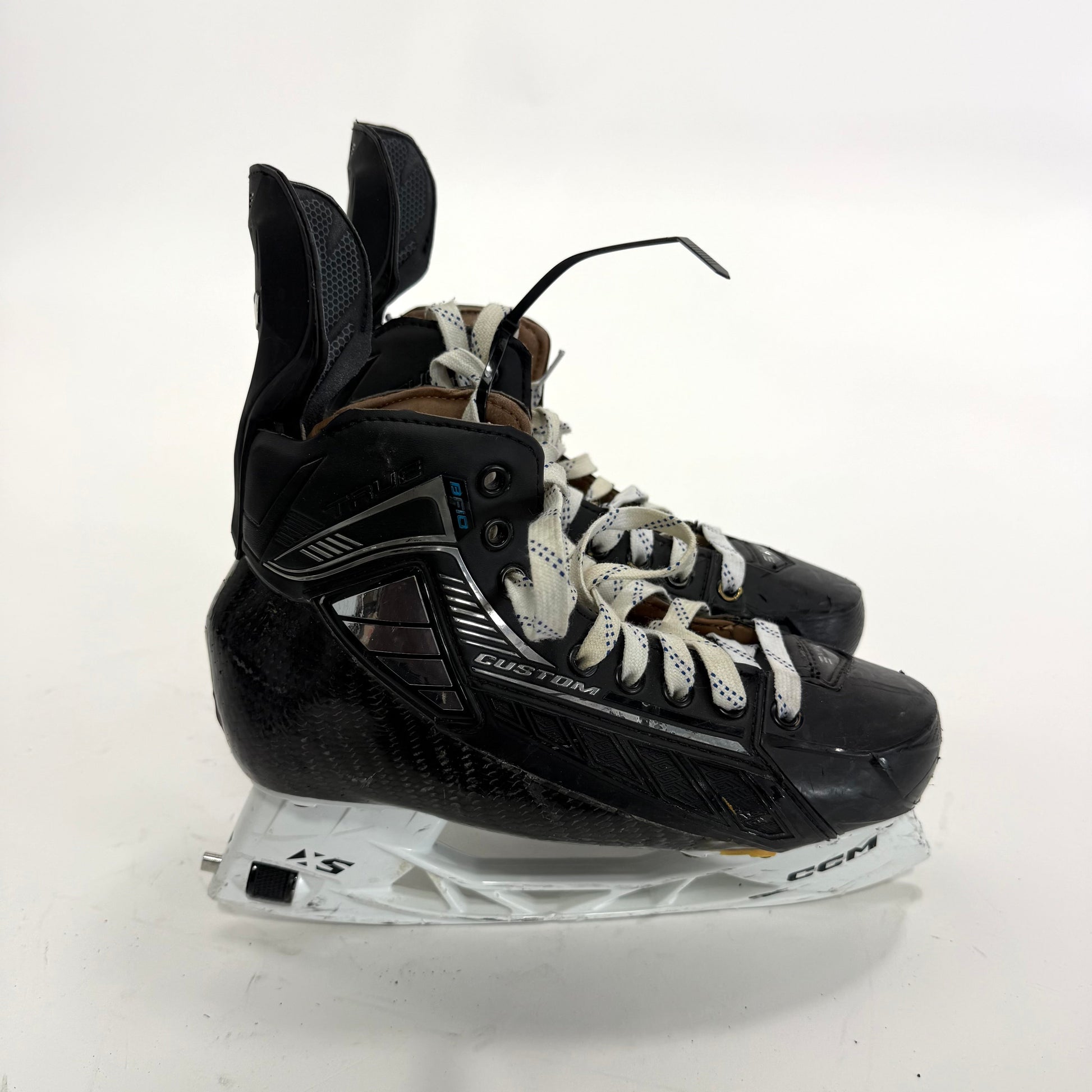Used True Custom Pro Skates | Size 7? | TBL625 - Top Flight Hockey