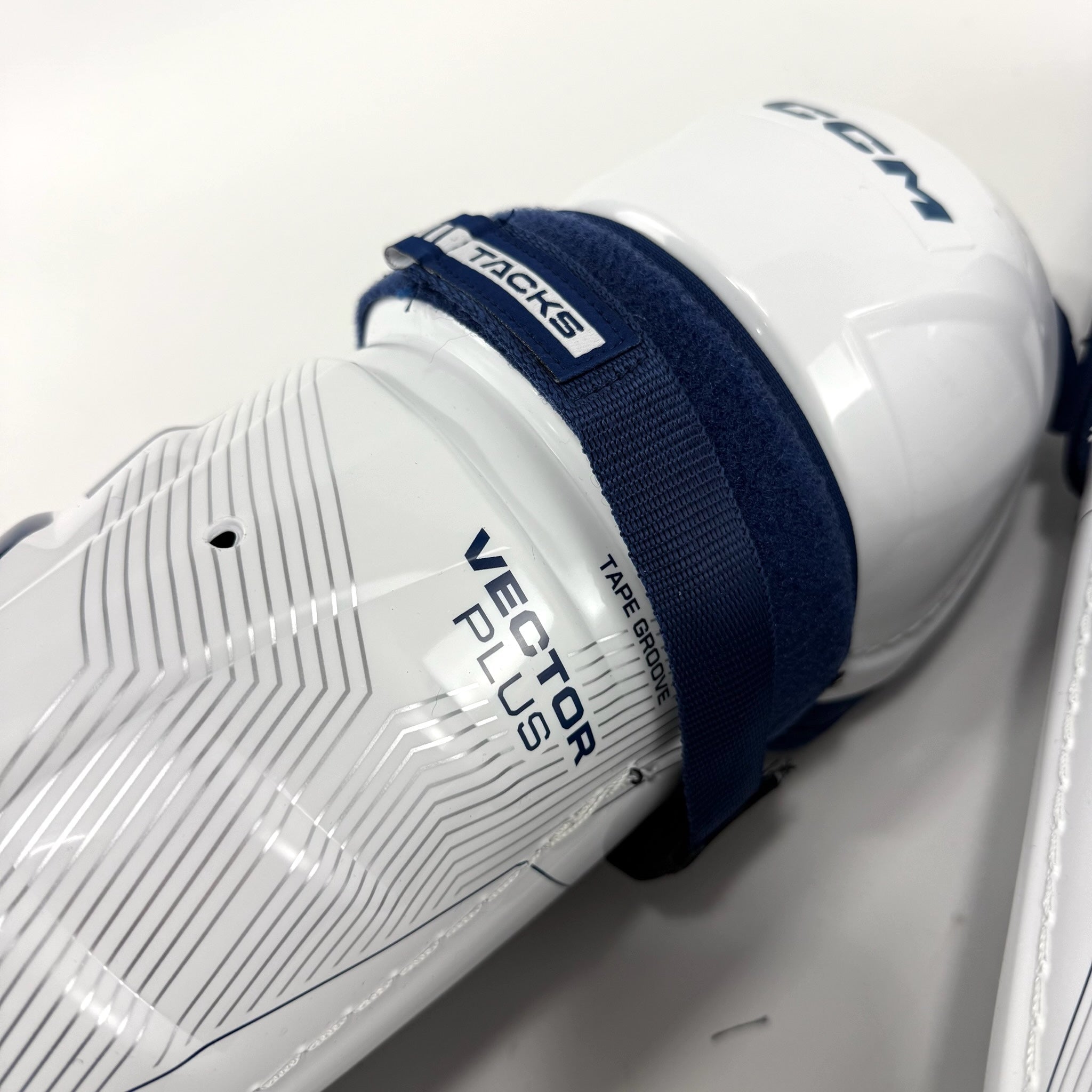 New CCM Vector Plus Shin Guards | 16" - Top Flight Hockey
