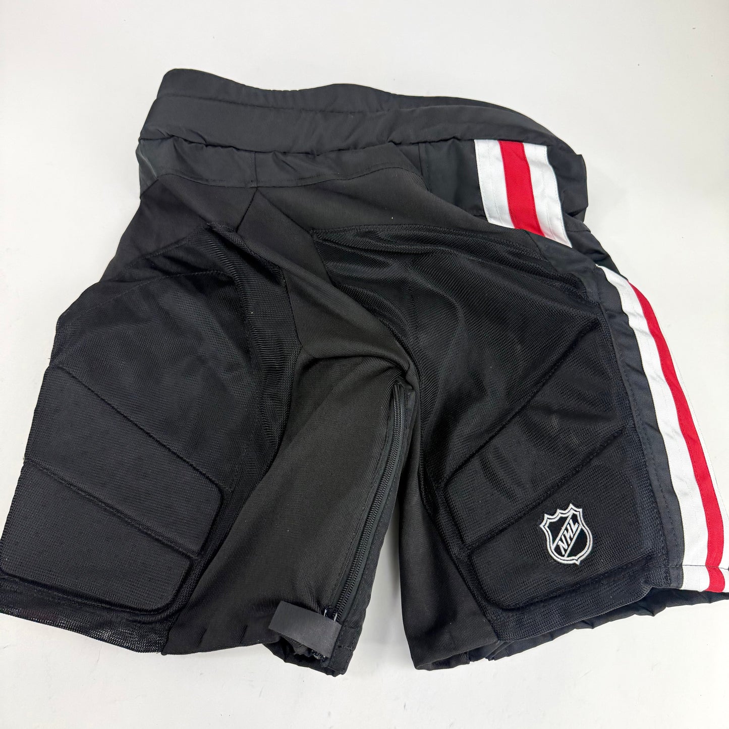 New Chicago Blackhawks Easton Lowers | Large | L591