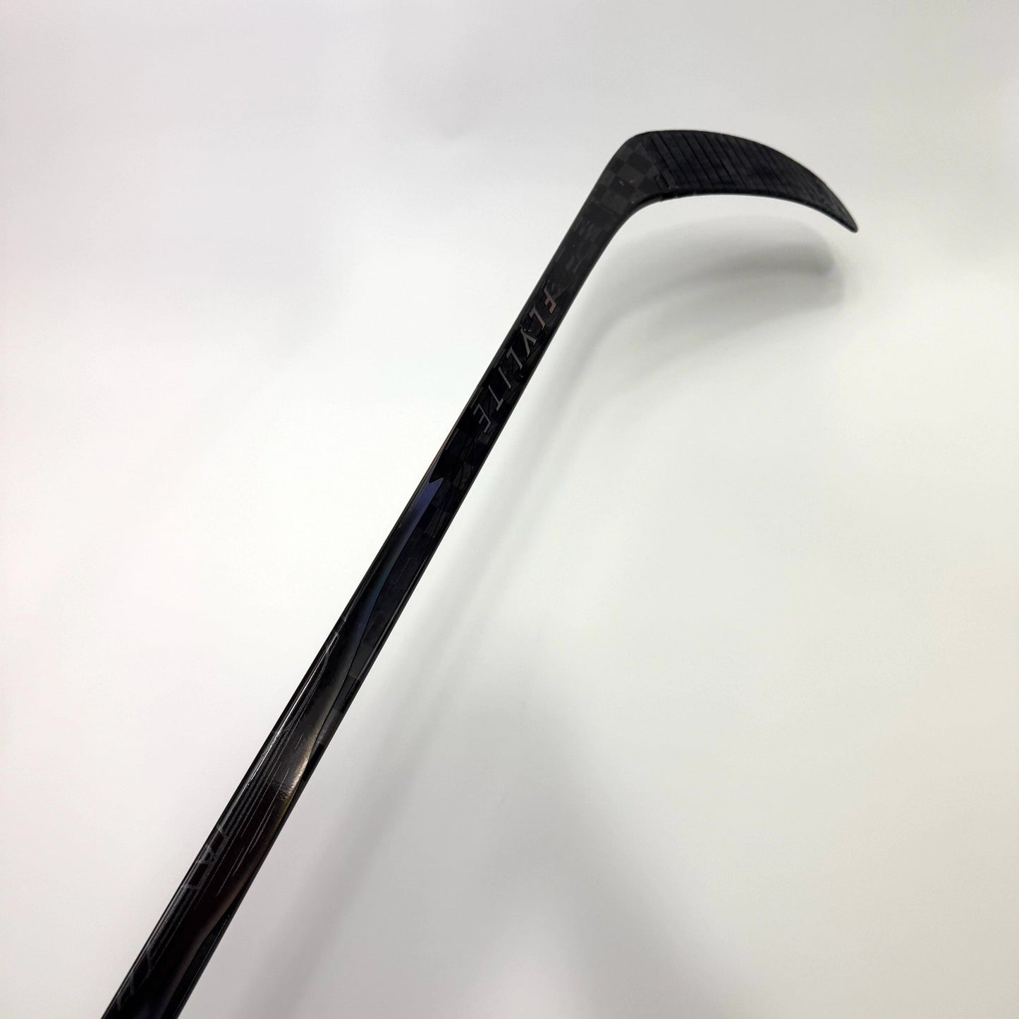UsUsed Left Black Bauer Flylite | 107 Flex New Zegras Pro Curve | Grip | BH410 - Top Flight Hockey