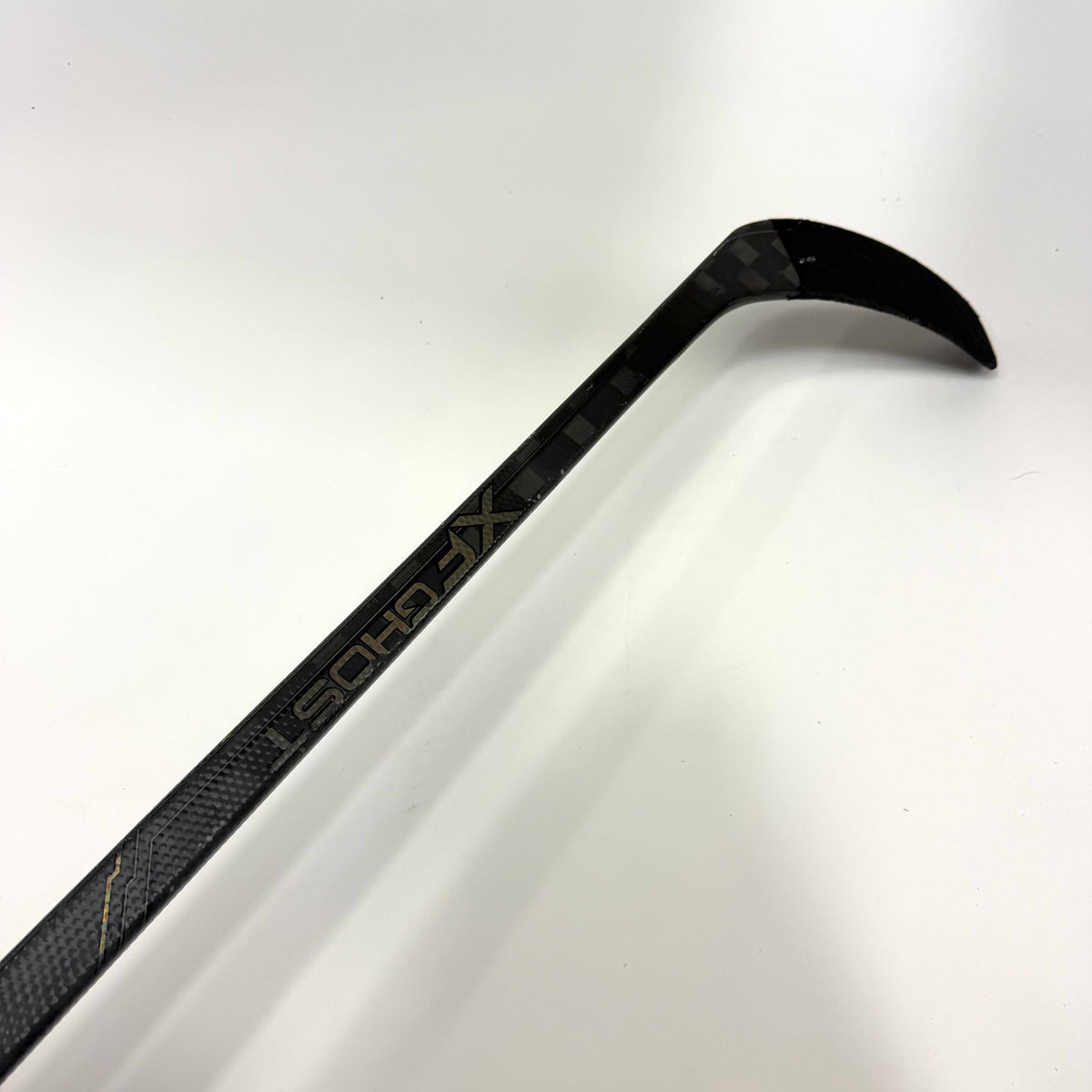 Used Left CCM Tacks XF Ghost | 70 Flex P40 Square Toe Curve Grip | AB332 - Top Flight Hockey