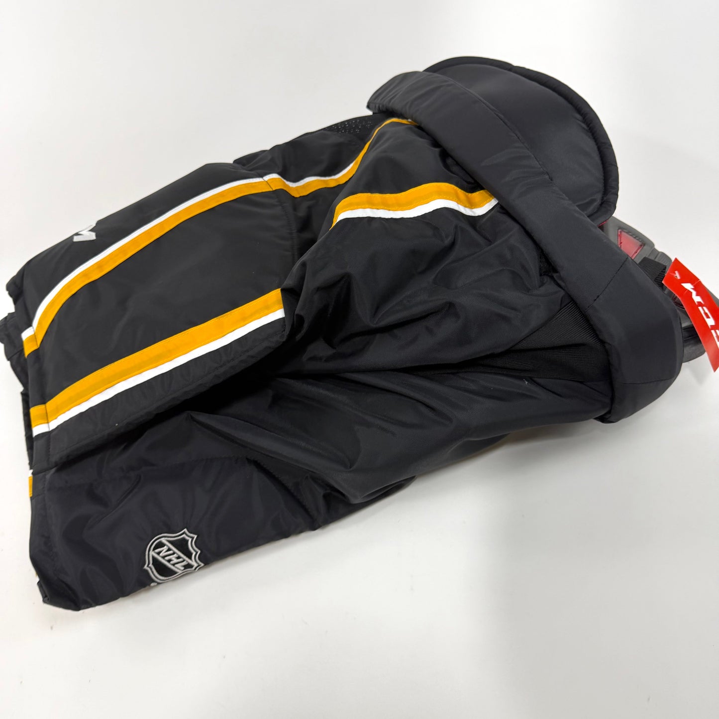 New Calgary Flames CCM HP45X Pants | XL