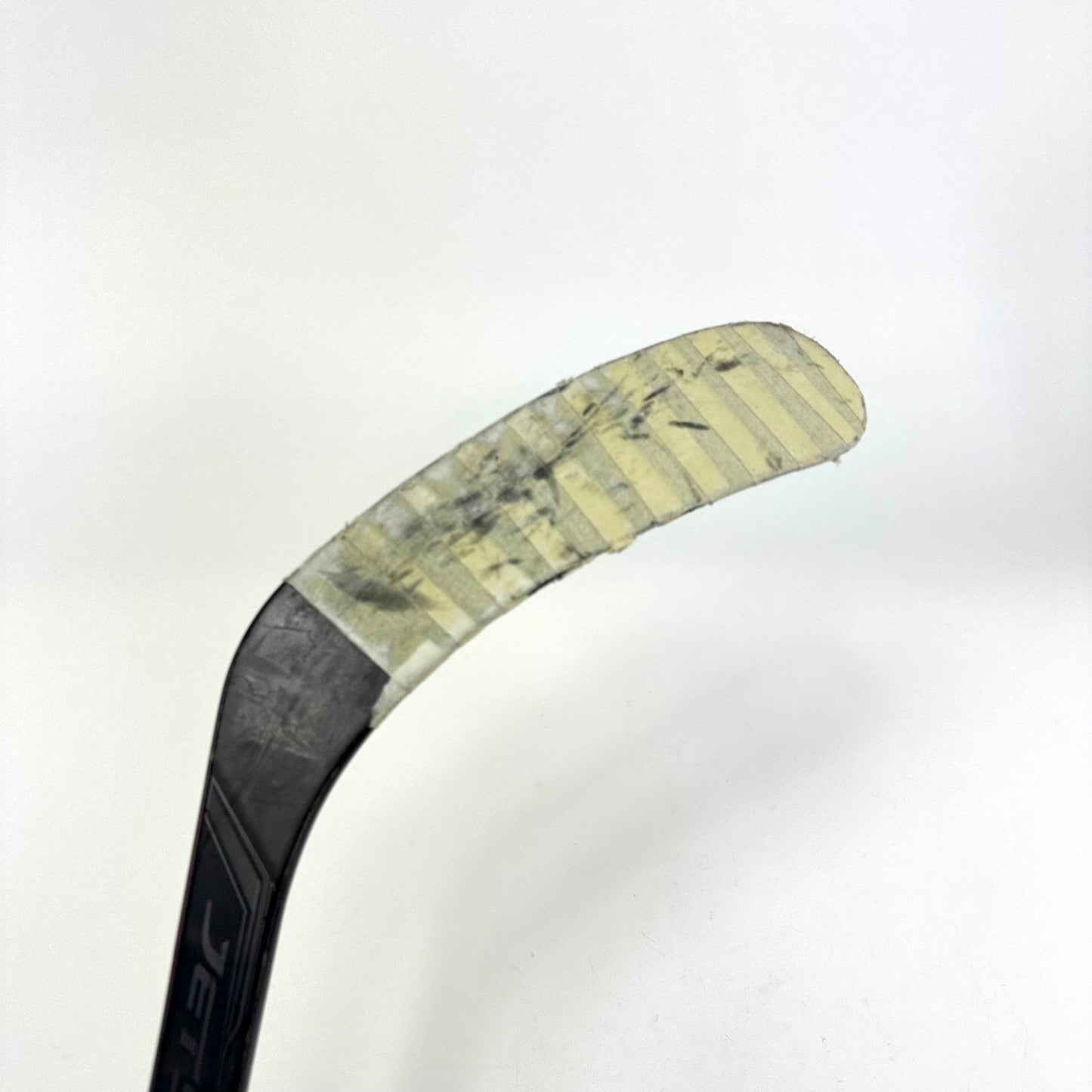 Used Left CCM JetSpeed FT2 | 85 Flex P92 Curve Grip | Quenneville | L505