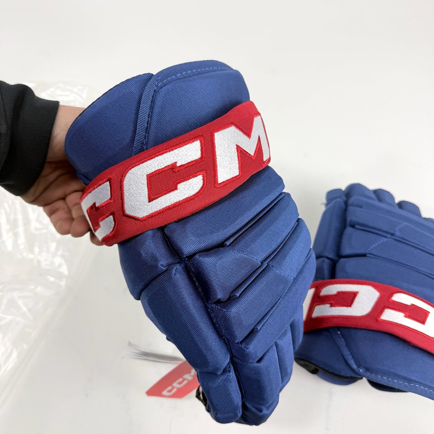 New TEAM USA CCM HPG43 Gloves | 15" - #683978210048