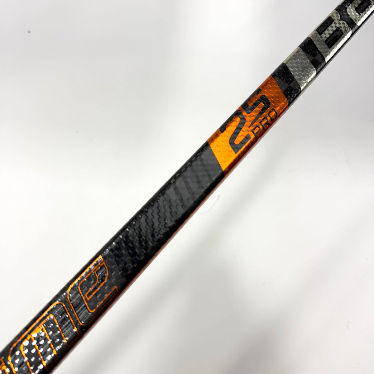 Used Right Orange Supreme 2S Pro | 82 Flex Custom P28 Curve Grip | AB189 - Top Flight Hockey