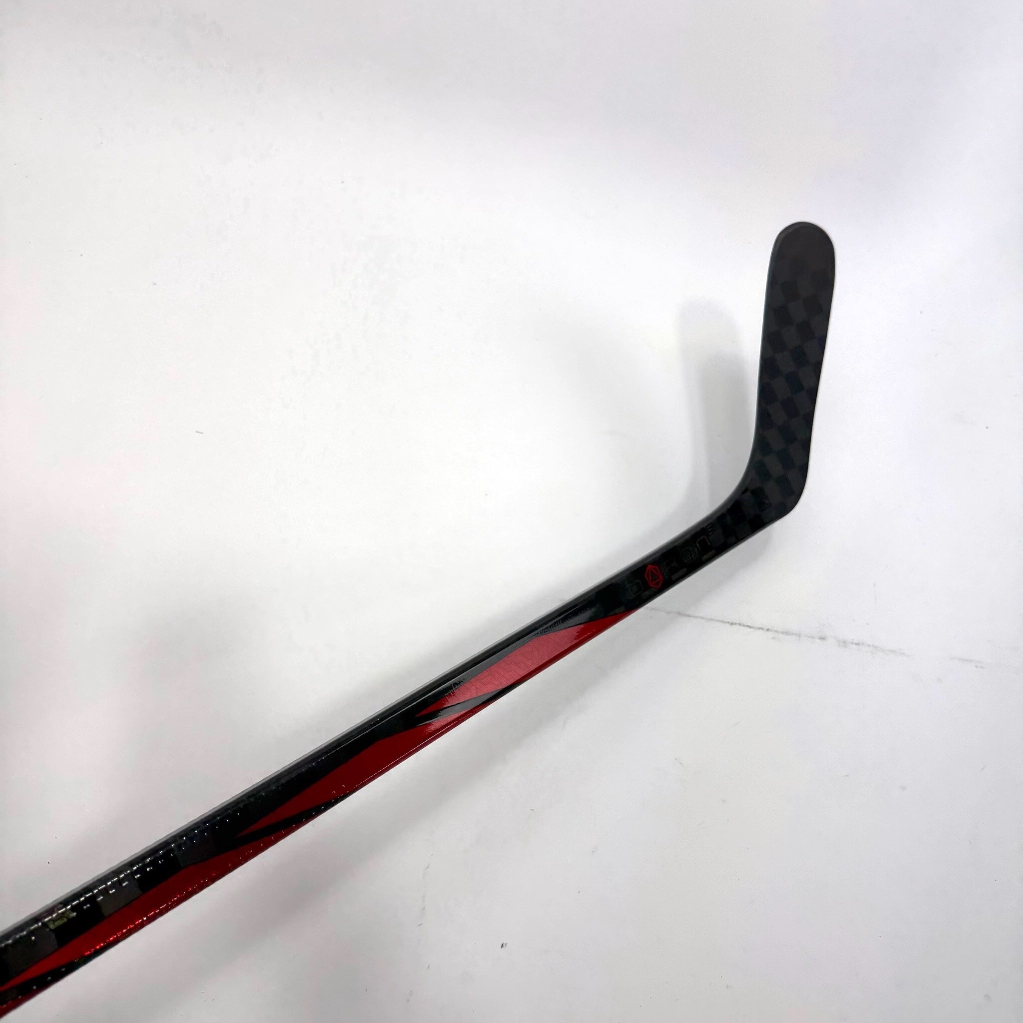 New Left Red Bauer Proto R | 82 Flex P90TM Curve Grip | Joe Veleno | BH112 - Top Flight Hockey