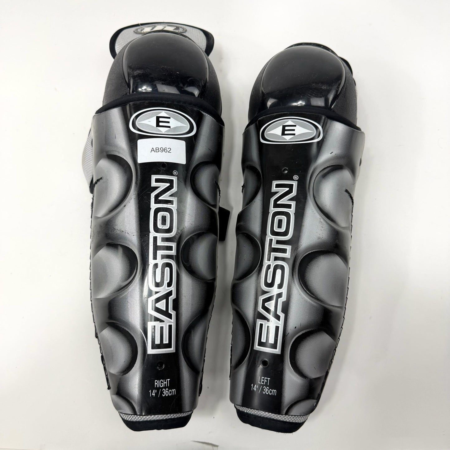 Used Easton Ultra Lite Shin Guards | 14" | AB962