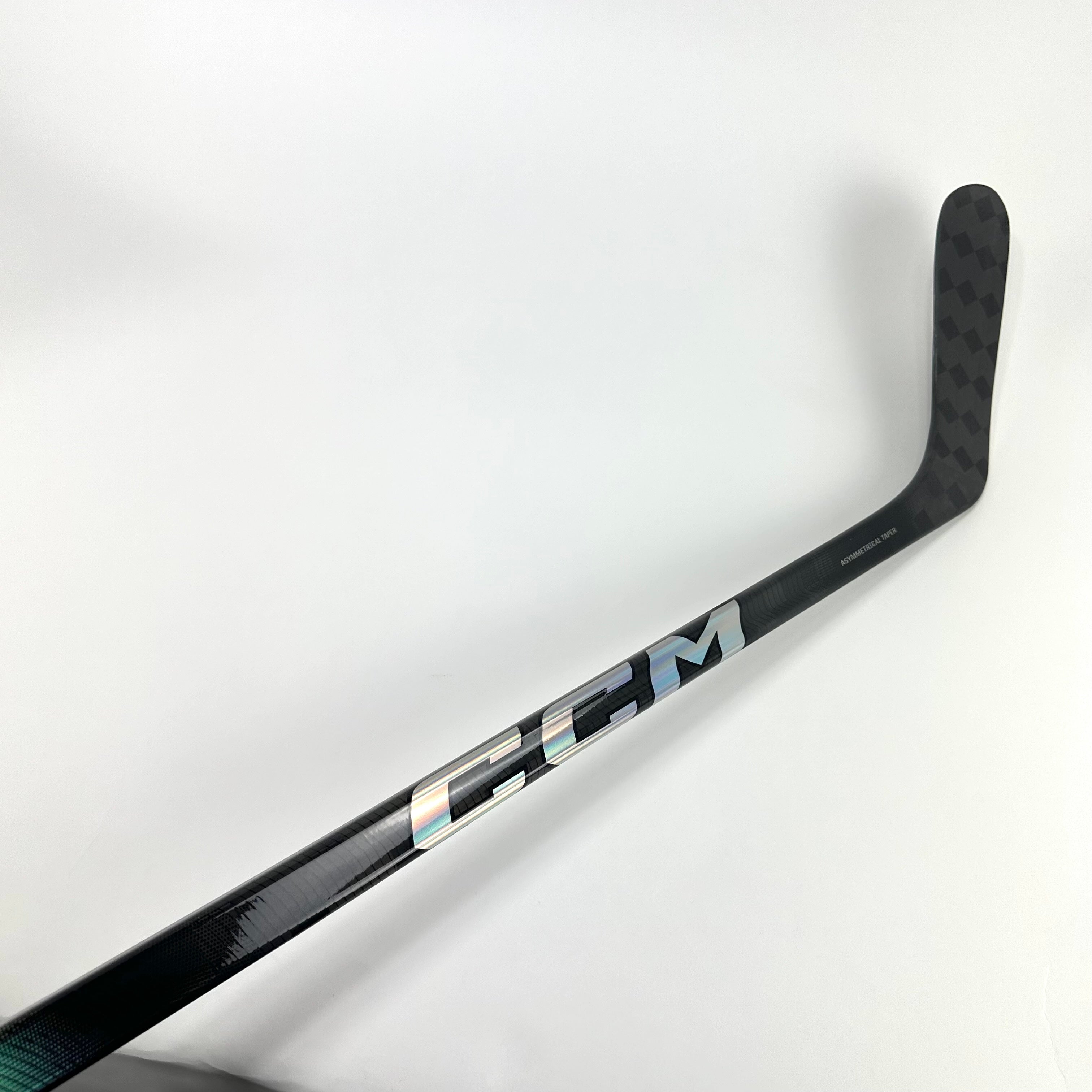 New Left CCM Ribcor Trigger 8 Pro | 100 Flex P90T Curve Grip | Lowry | L158