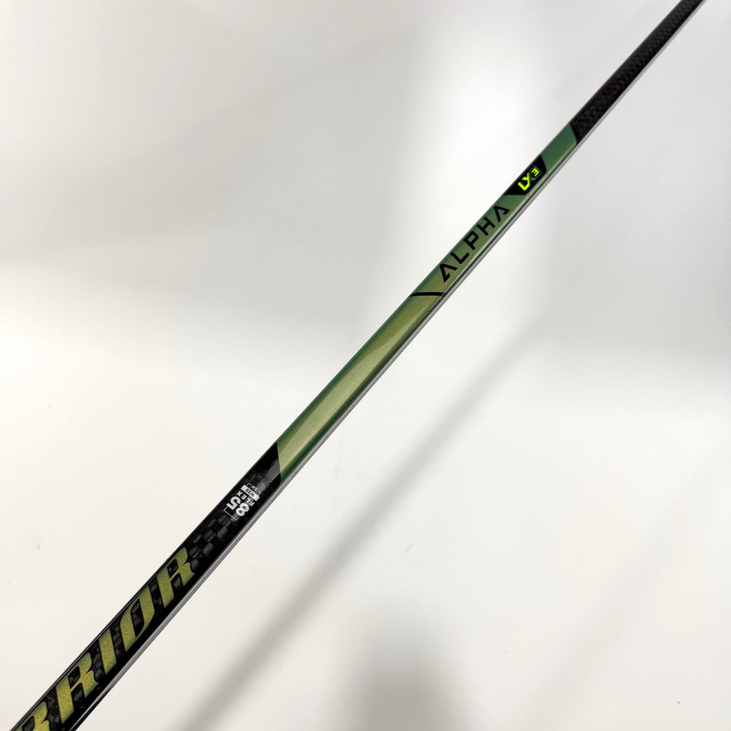 Used Right Warrior Alpha LX3 | 85 Flex W28 Curve Grip | AB909