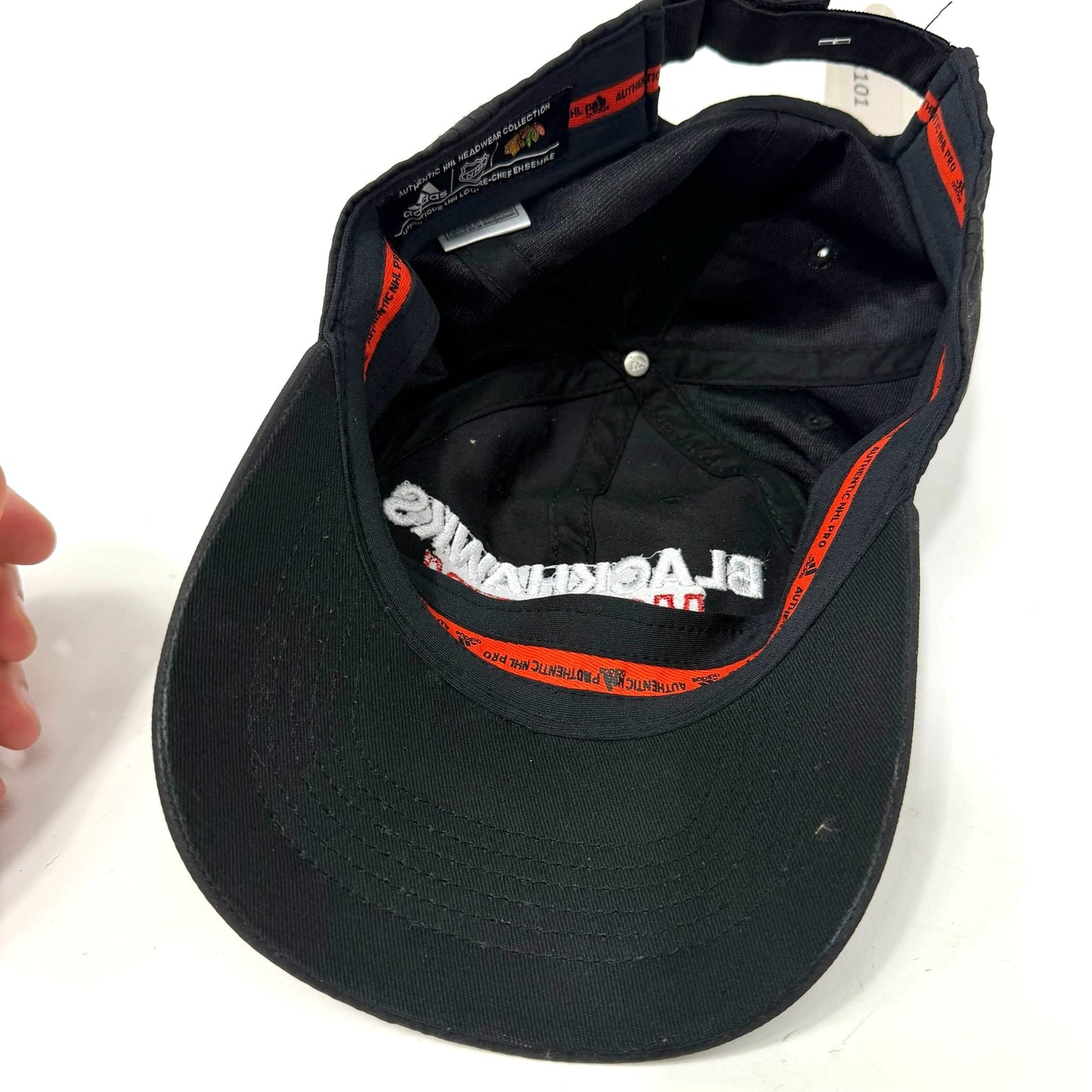 Used Black Chicago Blackhawks Adidas Hat | R101