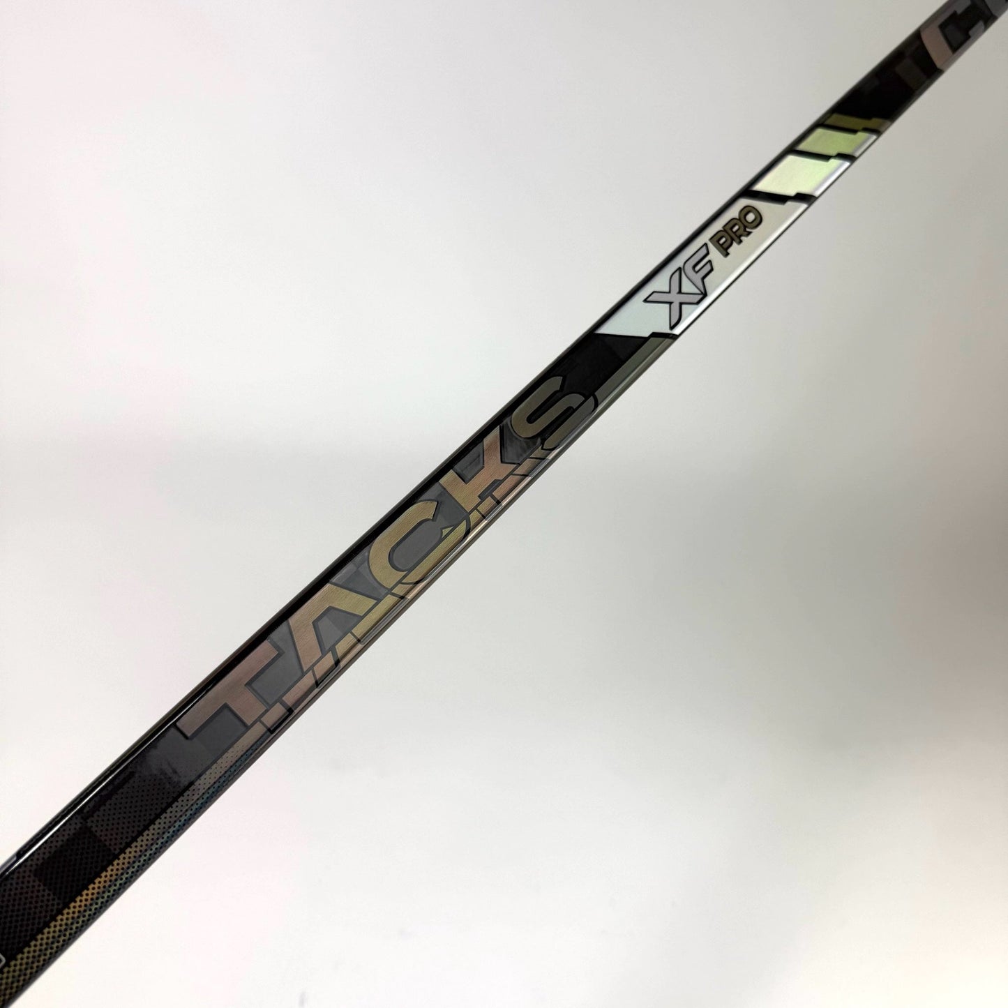 New Left CCM Tacks XF Pro | 90 Flex P19 Curve Grip | Poulin | J489