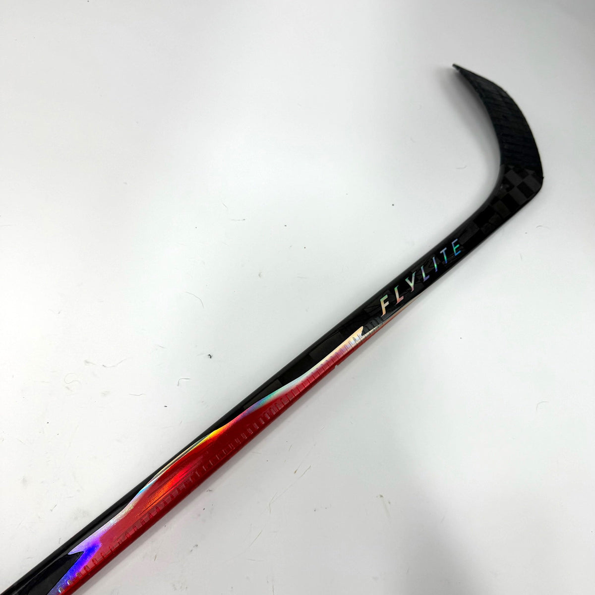 Used Right Red Bauer Flylite | 55 Flex Pastrnak Pro Curve Grip | AB702