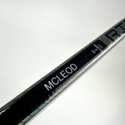 New Right CCM Ribcore Trigger 8 Pro | 90 Flex Custom Curve Grip | Mcleod L221 - Top Flight Hockey